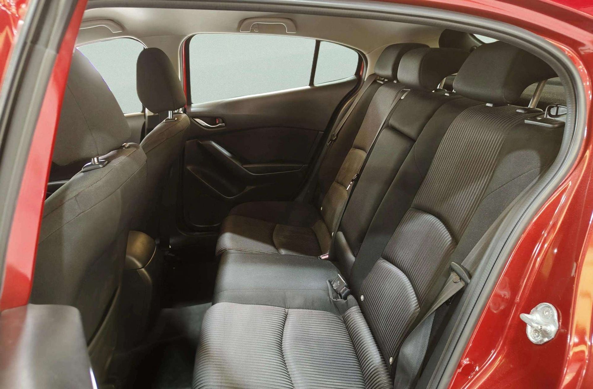 Mazda Mazda3 2.0 GE Luxury - foto 10