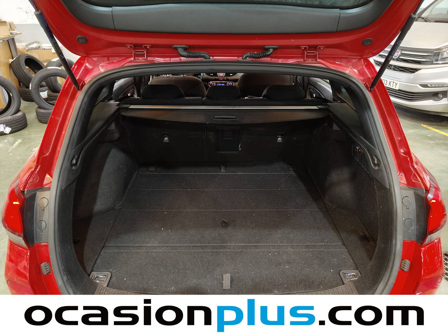 Foto Hyundai i30 Hyundai i30 CW CW 1.4 TGDI Tecno Sky  (140 CV)