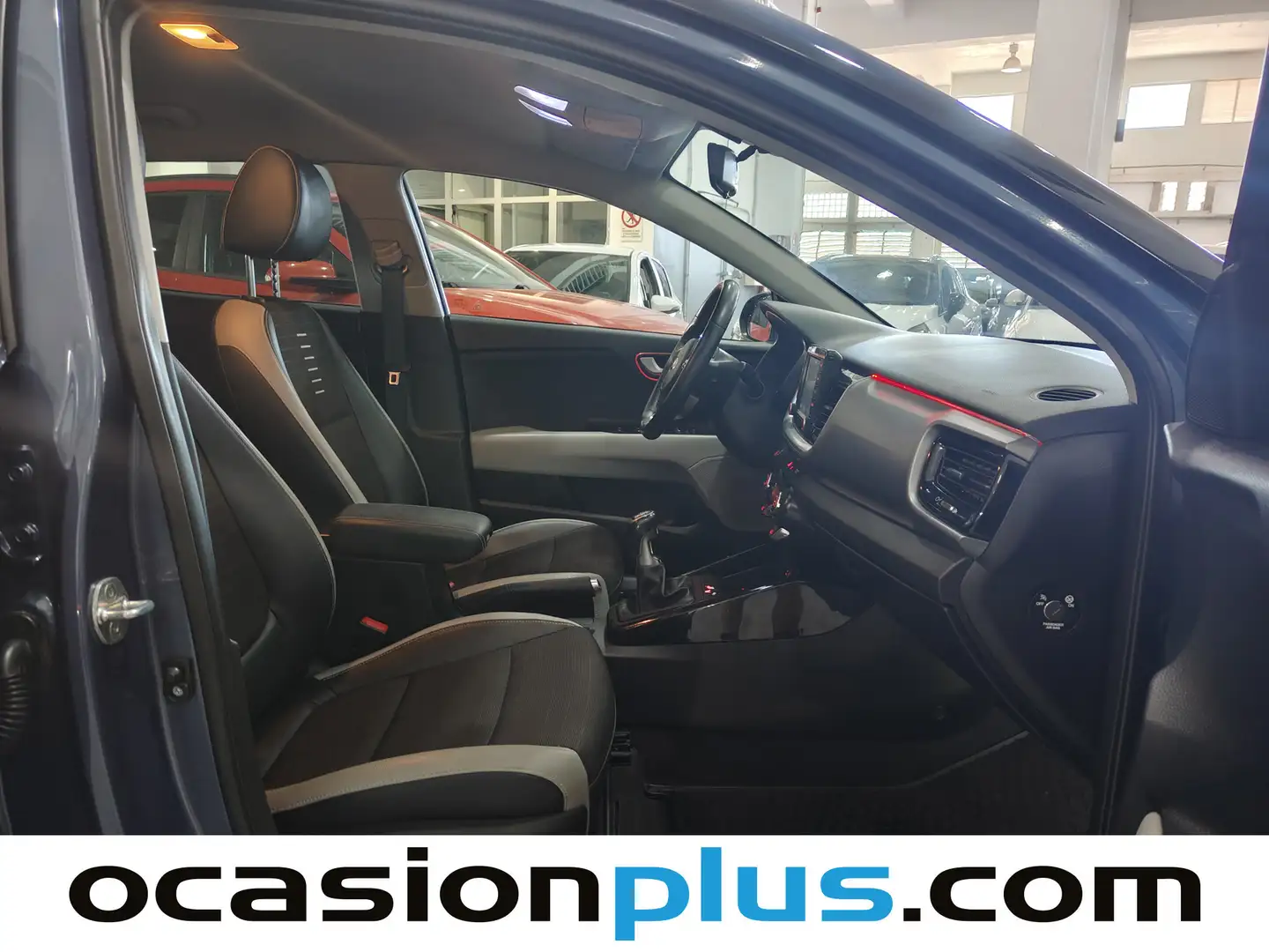 Foto KIA Stonic Kia Stonic 1.6 CRDi VGT Tech  (115 CV)