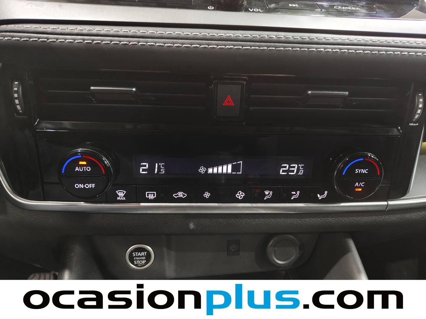 Foto Nissan QASHQAI Nissan Qashqai DIG-T 140 N-Connecta (140 CV)