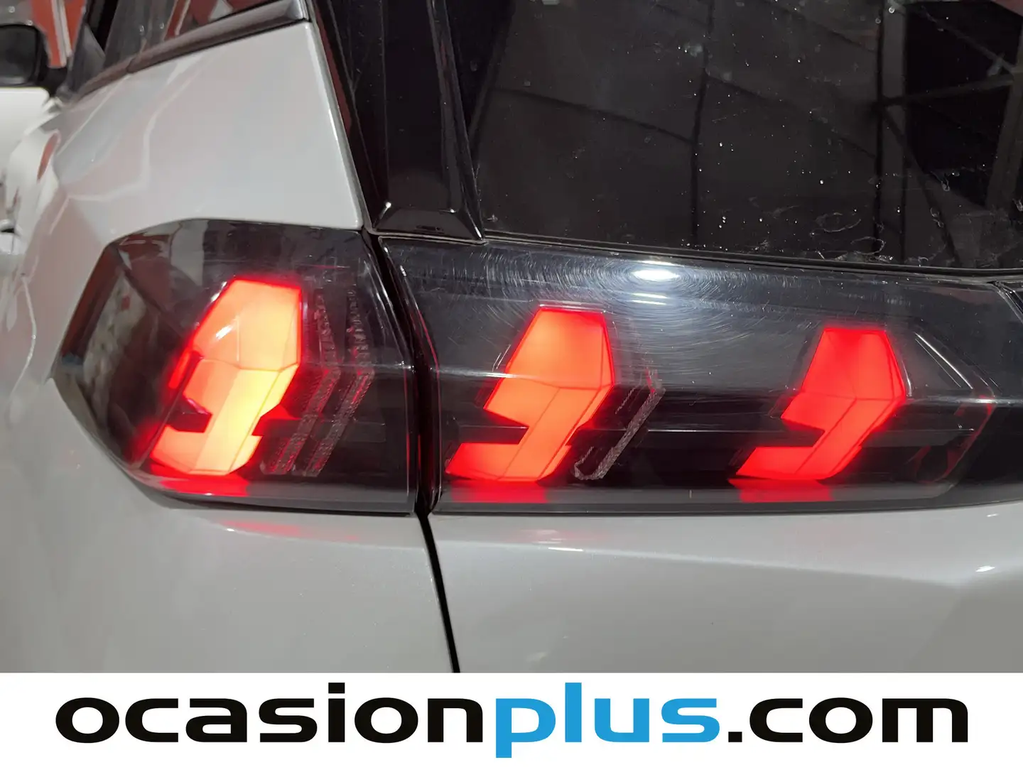 Foto Peugeot 2008 Peugeot 2008 BlueHDi 110 Allure Pack (110 CV)