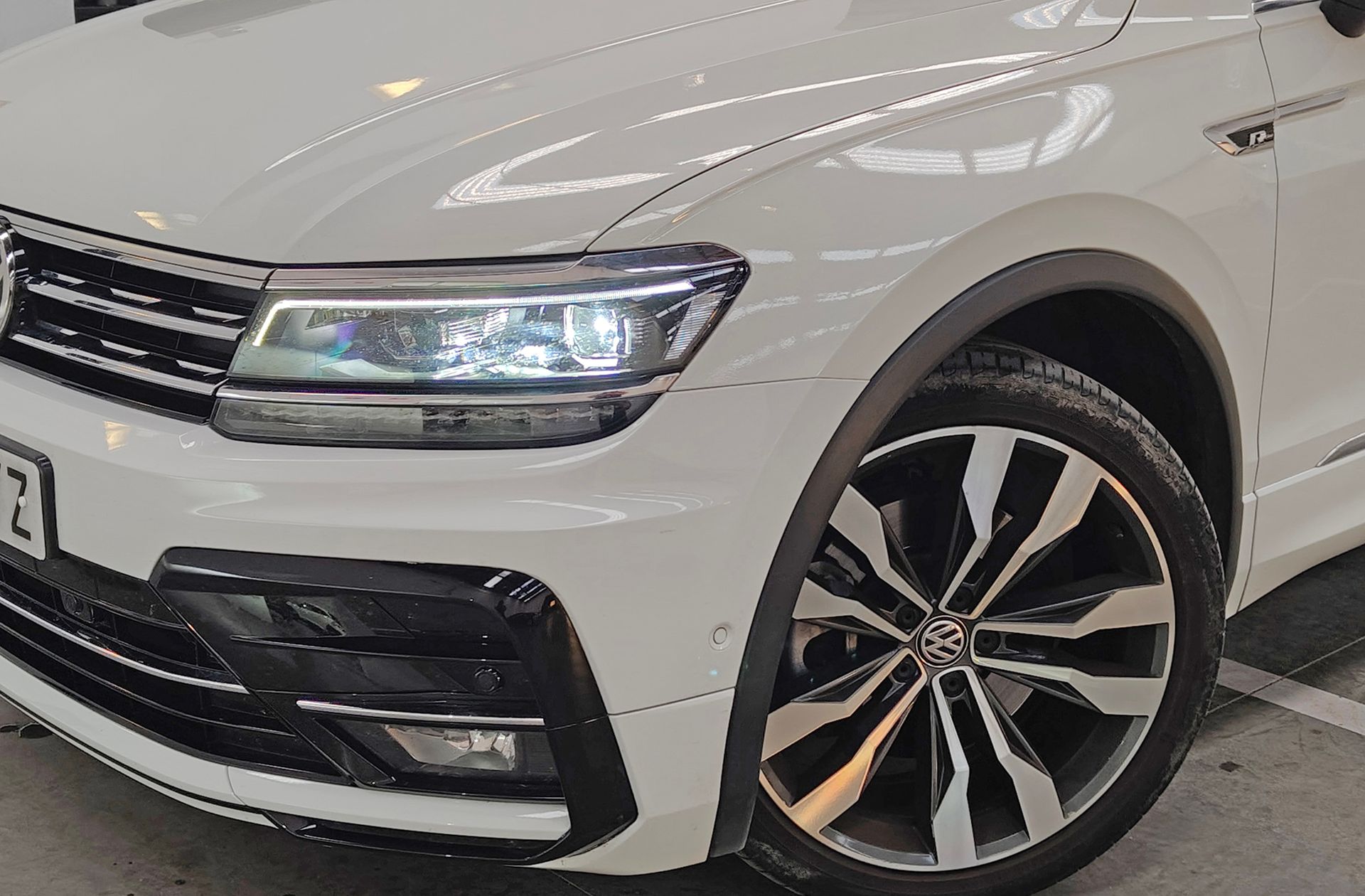 Volkswagen Tiguan Sport 2.0 TDI 4Motion DSG - foto 21