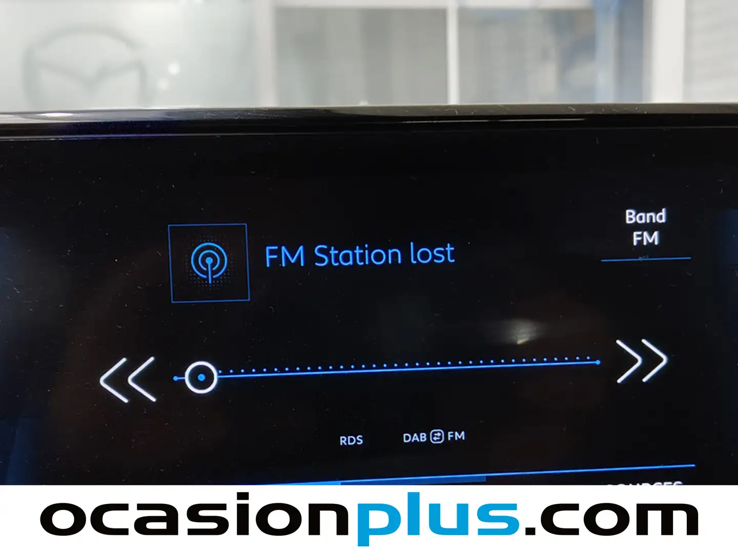 Foto Peugeot 2008 Peugeot 2008 BlueHDi 130 S&S GT Line EAT8 (130 CV)