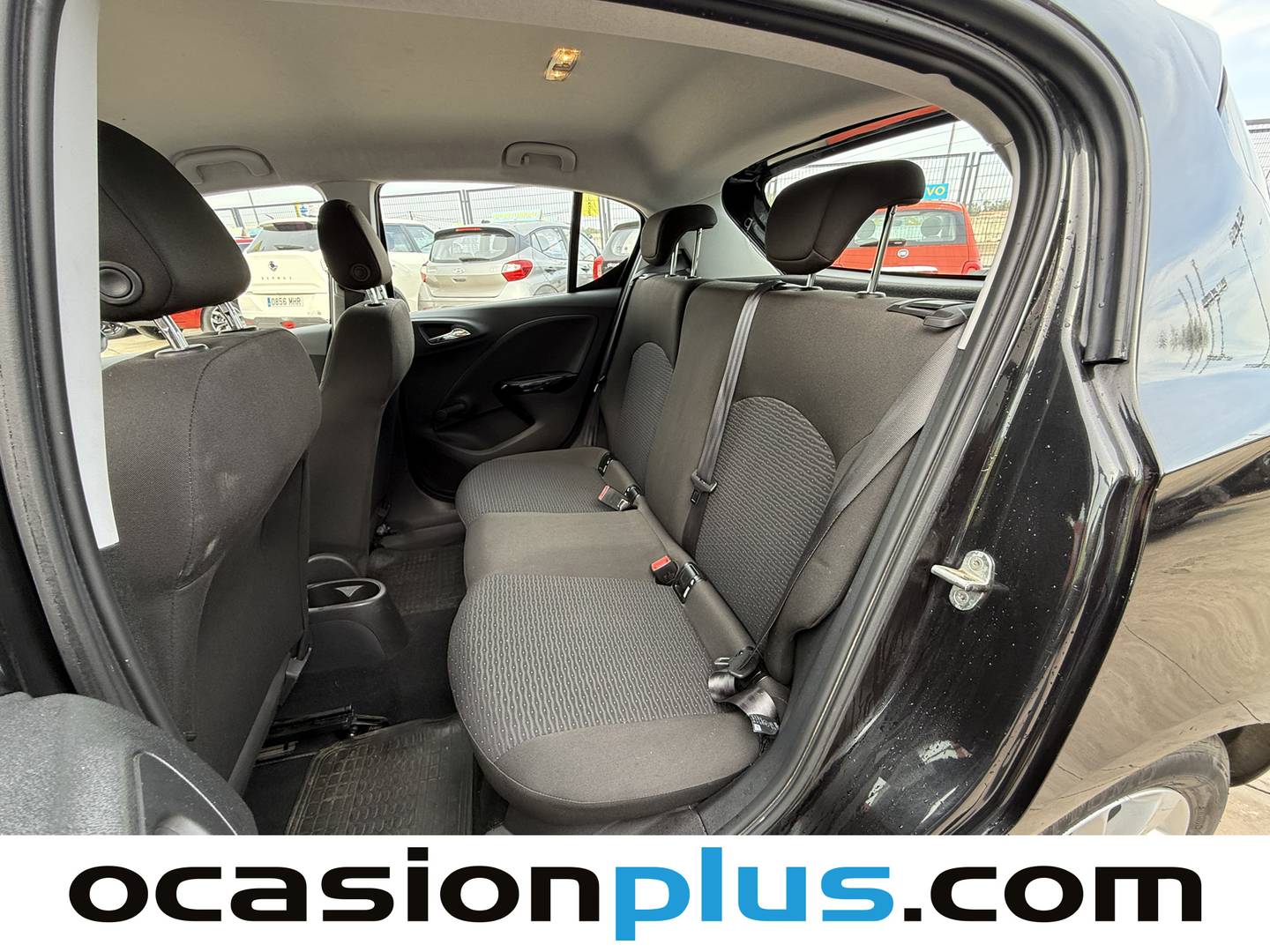 Foto asientos traseros Opel Corsa Opel Corsa 1.4 Selective (90 CV)