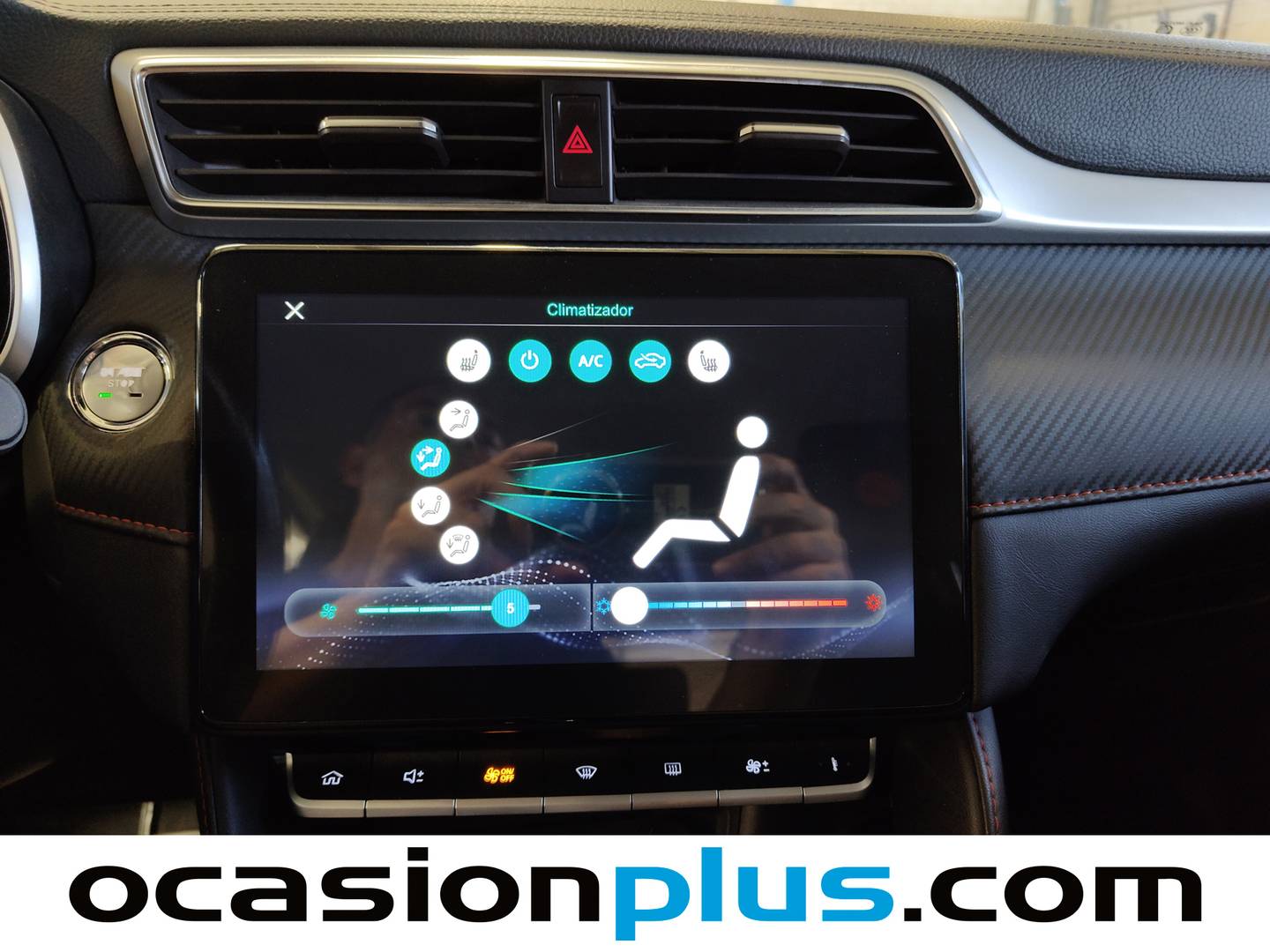 Acabados MG ZS MG ZS 1.0T Luxury Auto (111 CV))