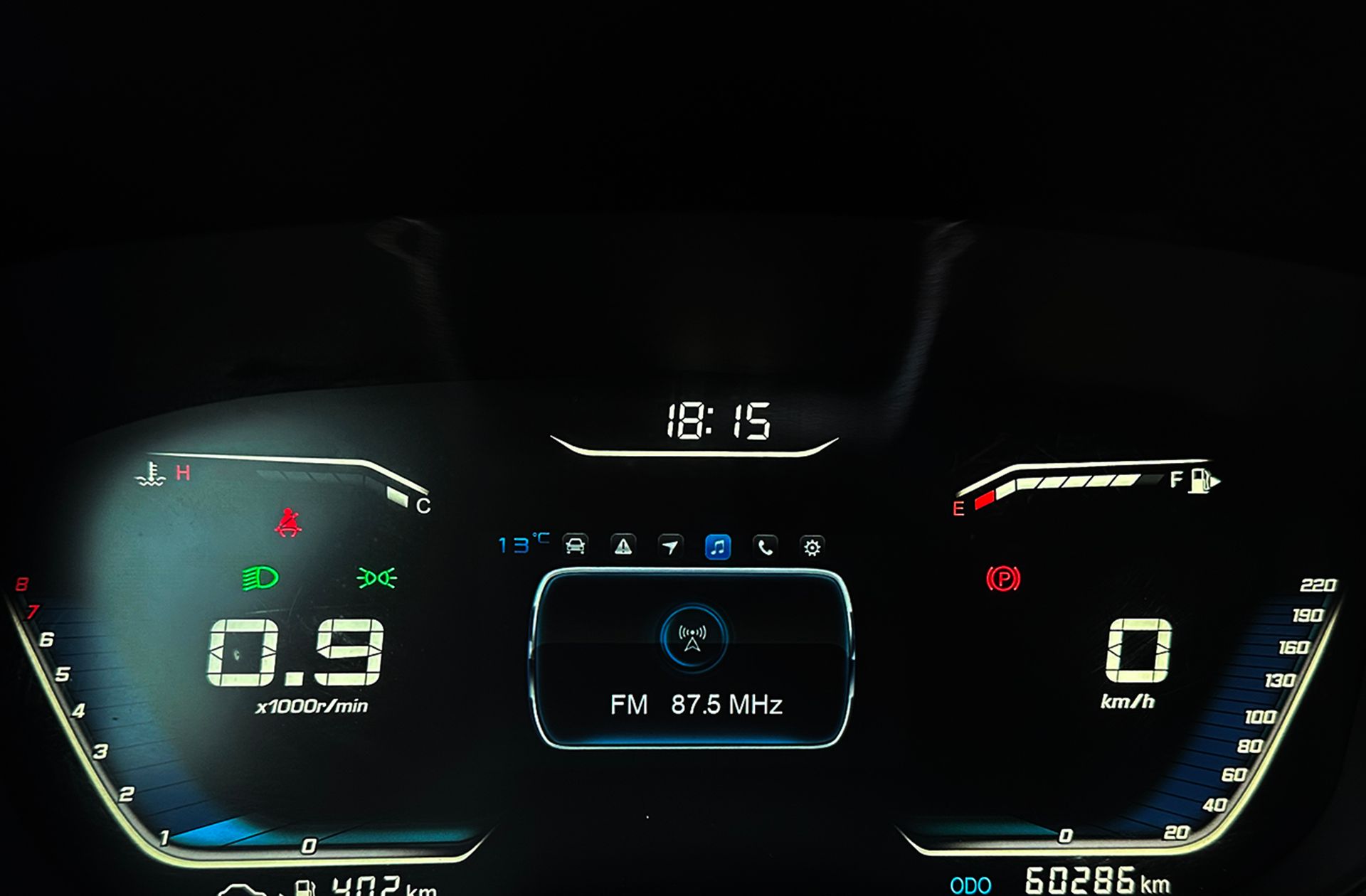 SWM G01 1.5T Luxury - foto 21