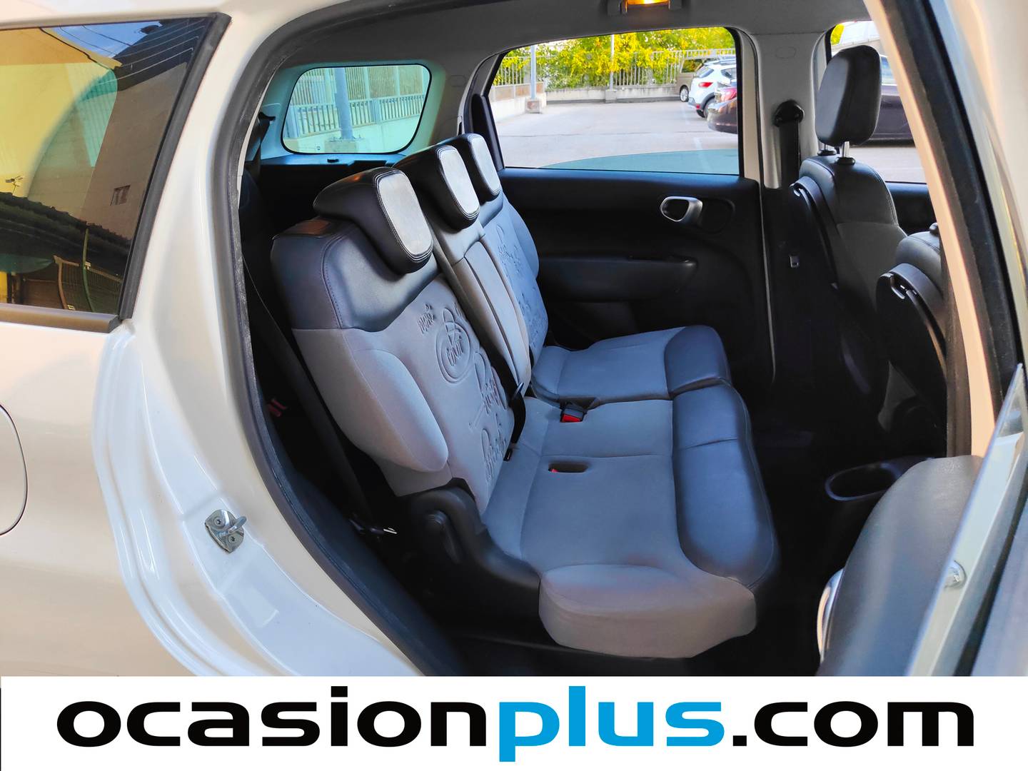 Foto Fiat 500L Fiat 500L 1.6 16v MultiJet II S&S Living (105 CV) 7 Plazas