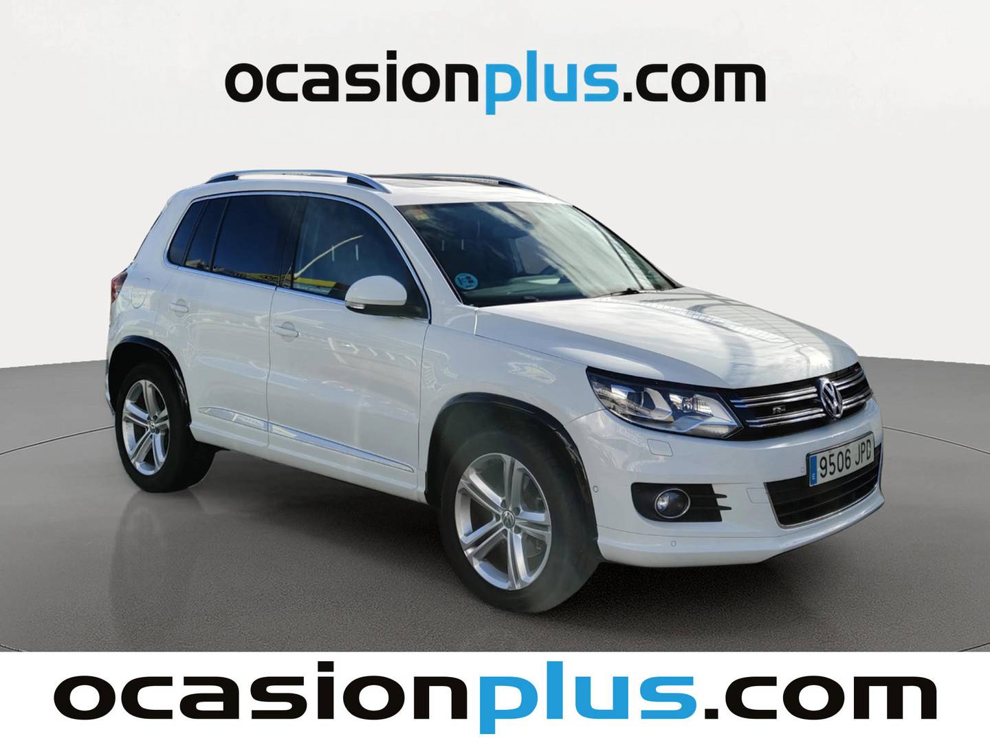 Foto delantera Volkswagen Tiguan Volkswagen Tiguan R-Line 2.0 TDI BMT 4x2 (150 CV) derecha