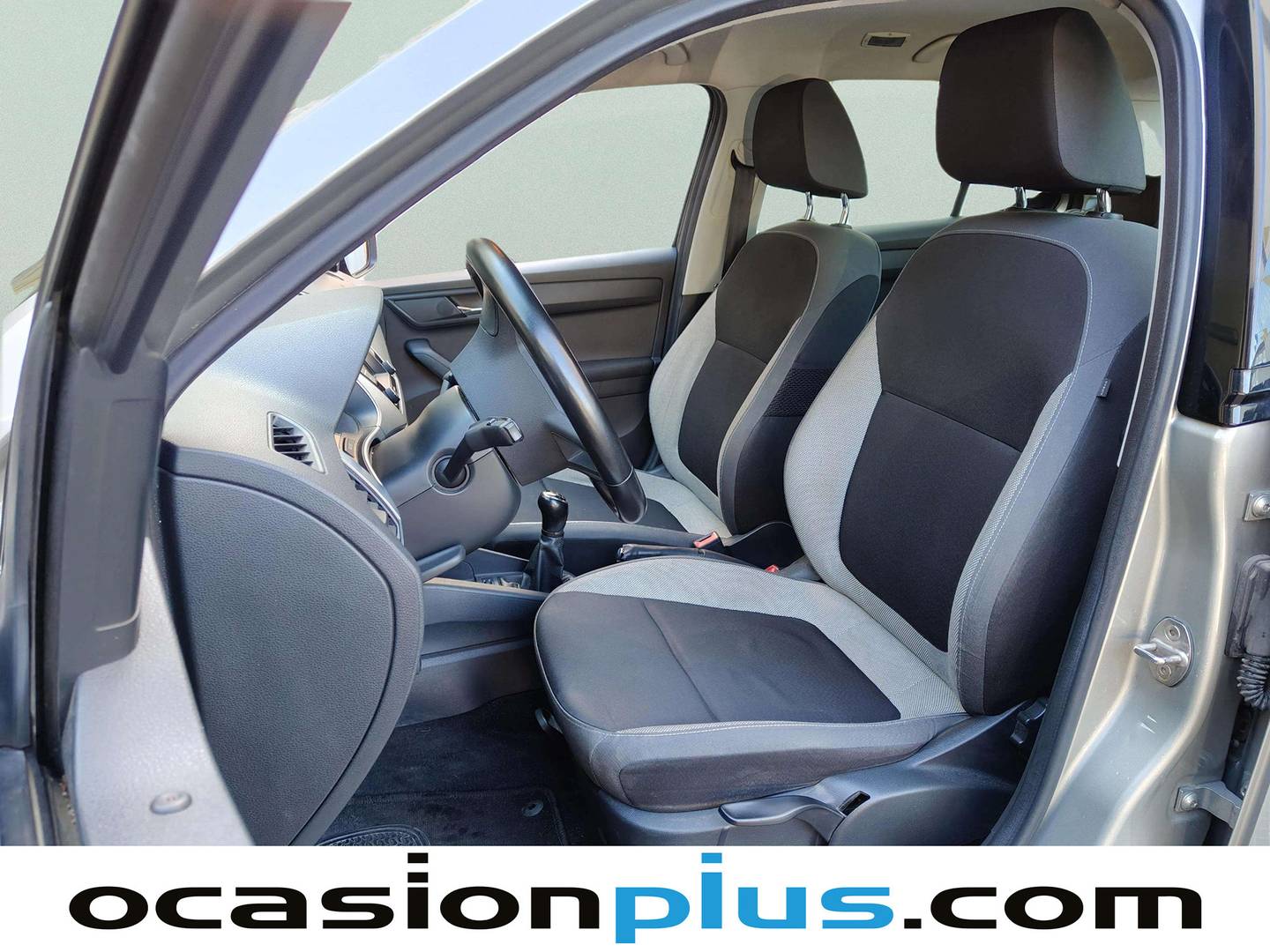 Foto asientos delanteros Skoda Fabia Skoda Fabia 1.0 MPI Business (75 CV)