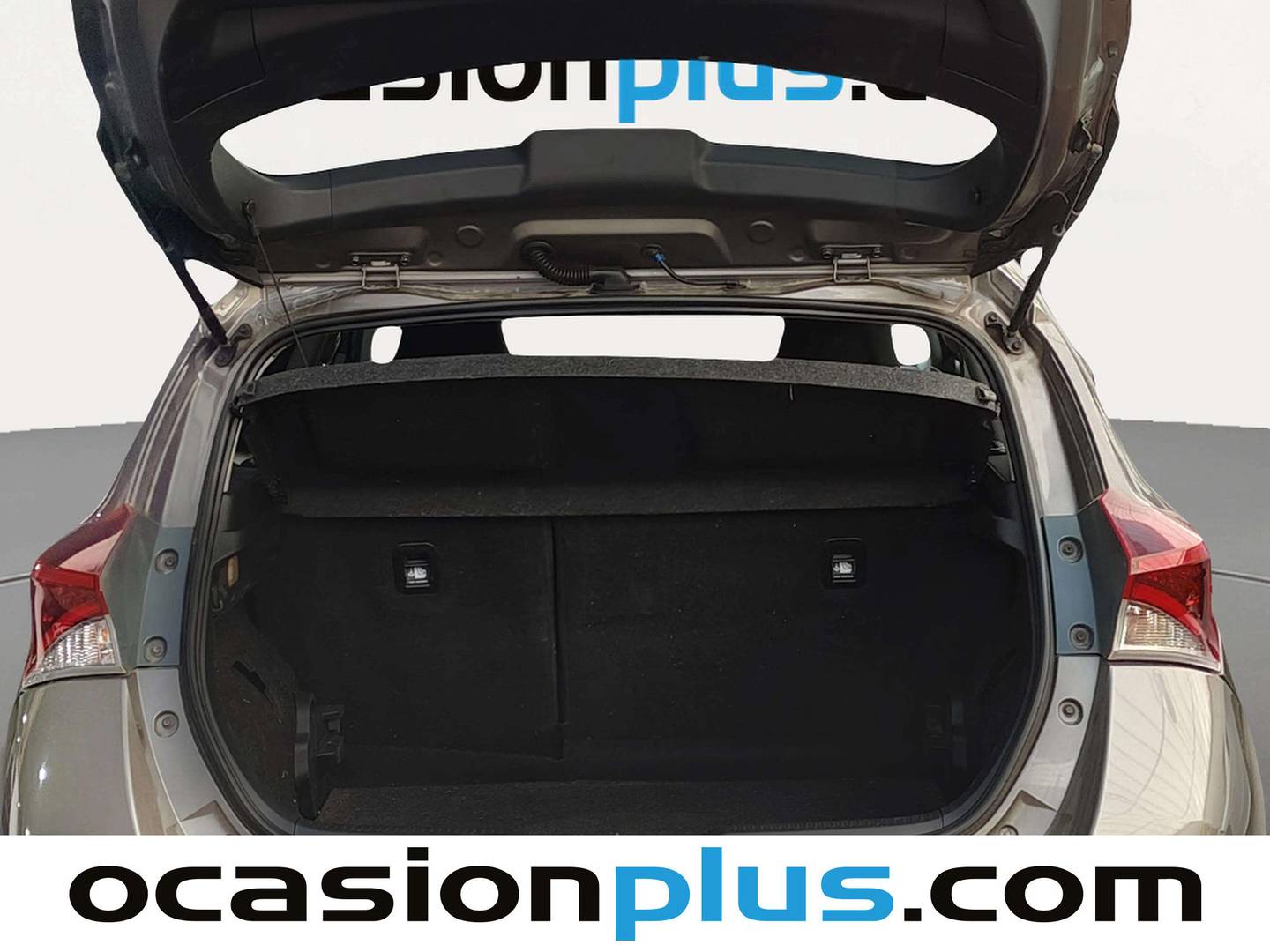 Foto asientos delanteros Toyota Auris Toyota Auris 140H Hybrid Feel! Edition (136 CV)