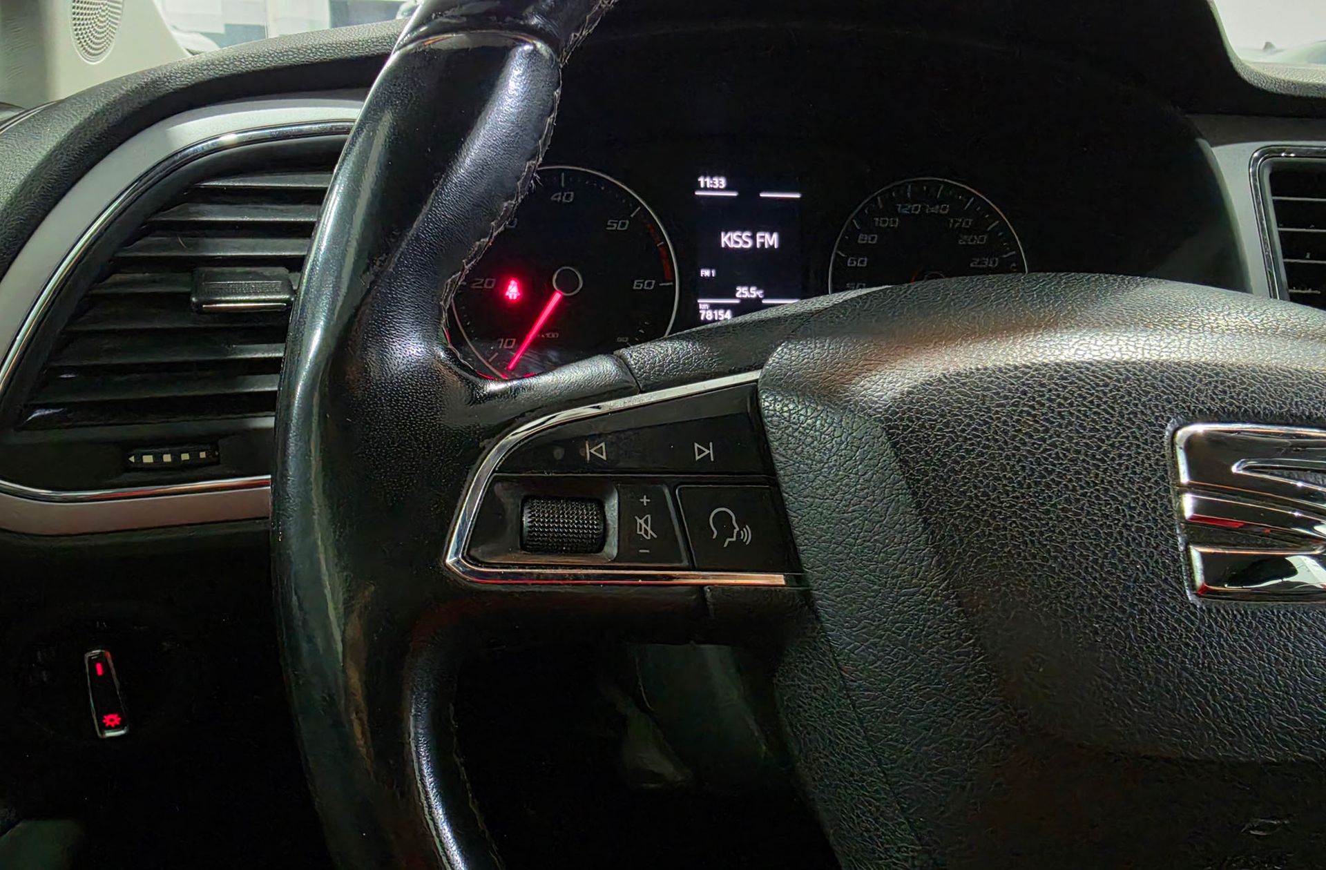 SEAT León 1.6 TDI Style - foto 27