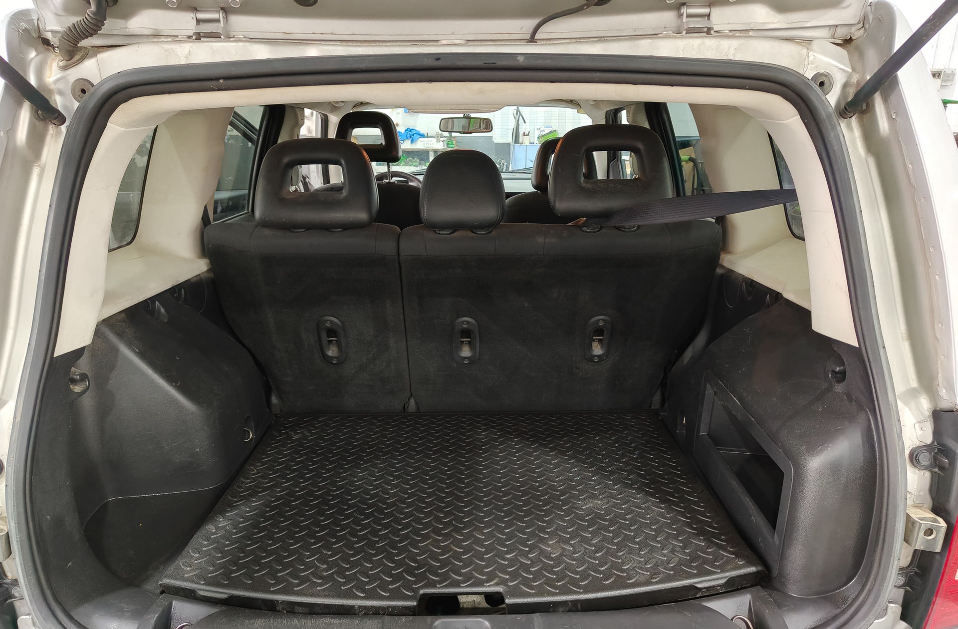 Jeep Patriot 2.0 CRD Limited 4x4 - foto 14