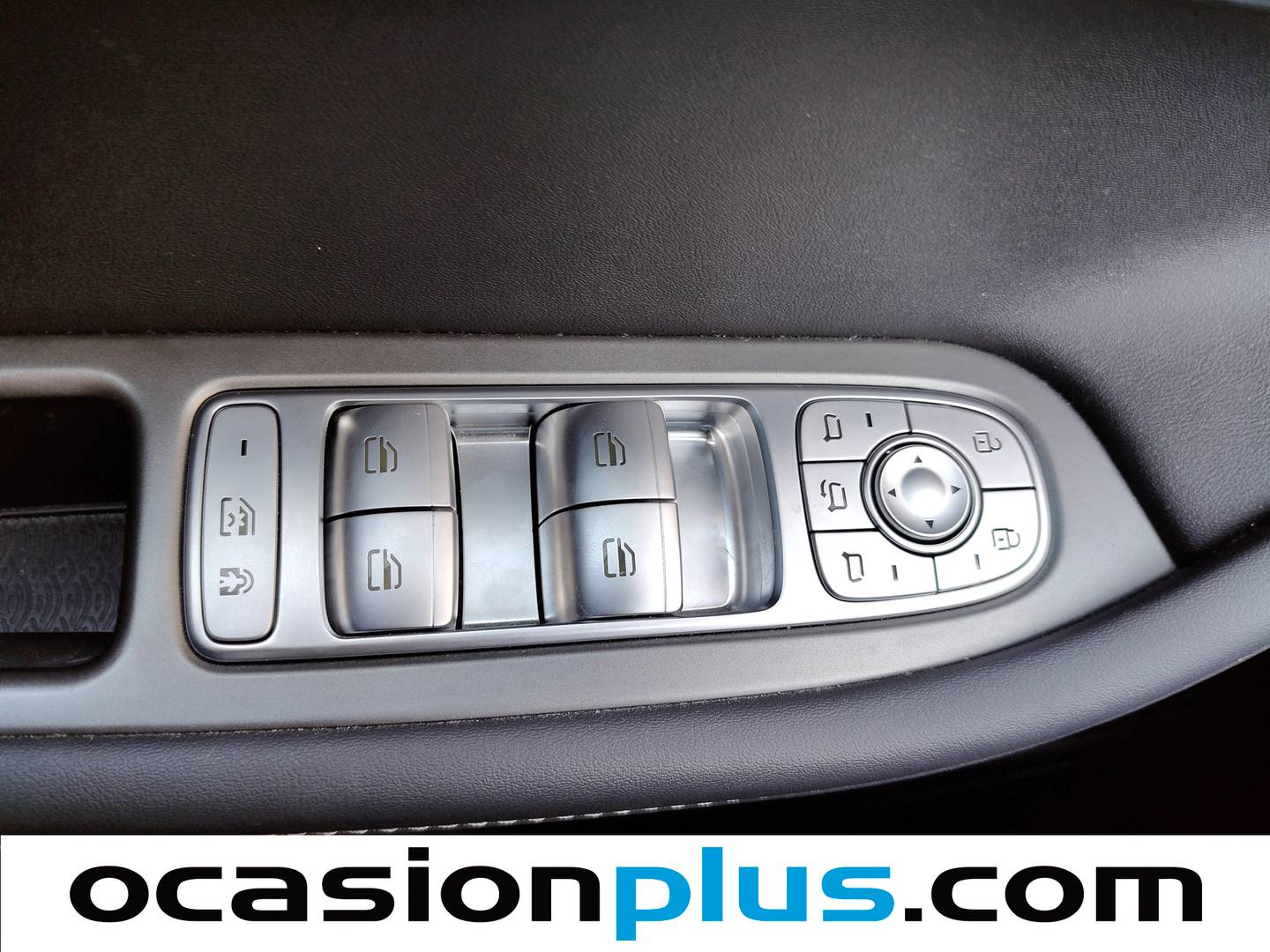 EBRO S700 EBRO S700 1.6 TGDI Luxury 7 DCT (147 CV) 2025