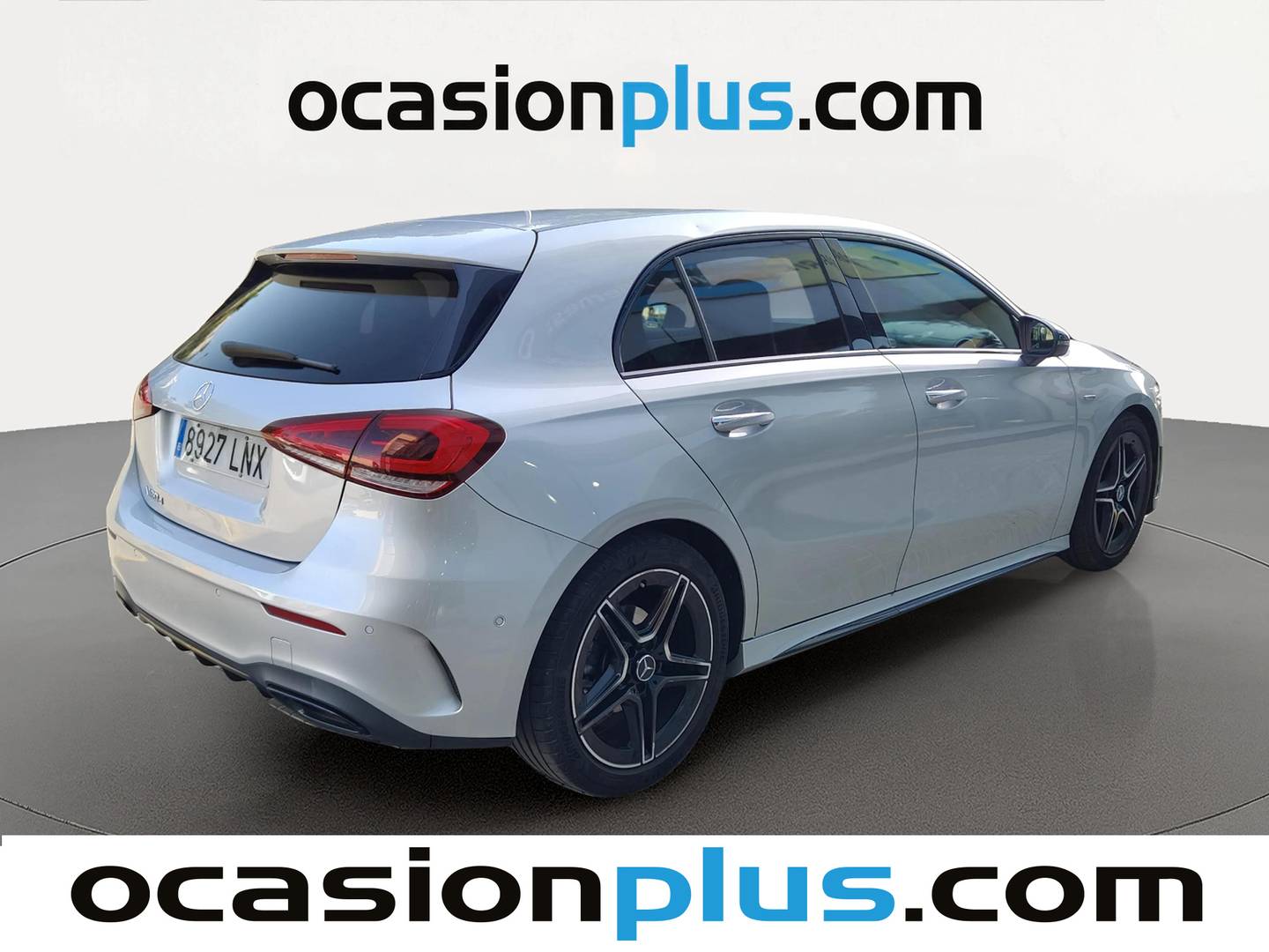Foto trasera Mercedes Clase A Mercedes Clase A 180 d (116 CV) Pack AMG derecha