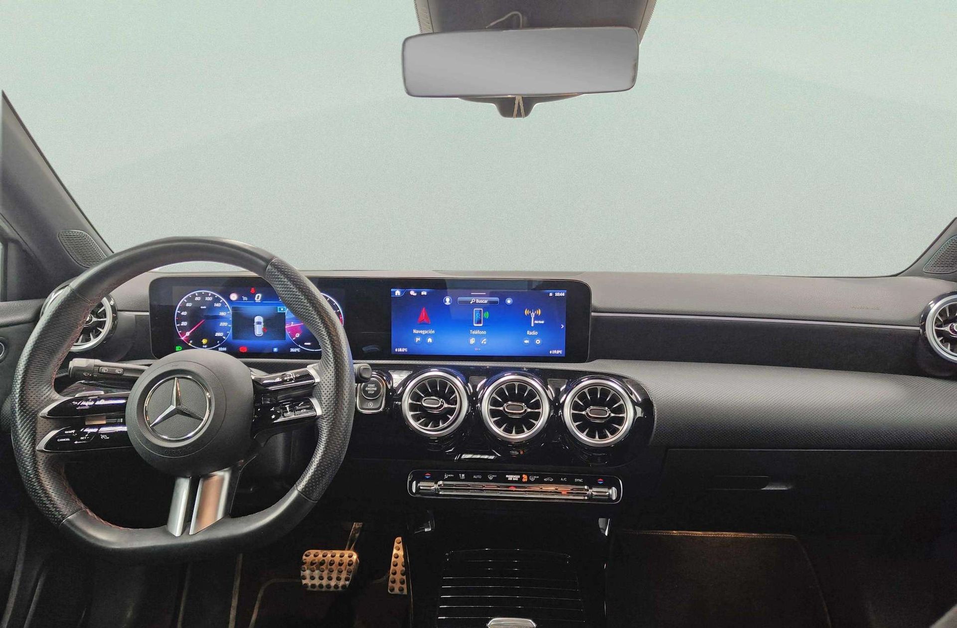 Mercedes-Benz Clase A 180 Pack AMG - foto 6