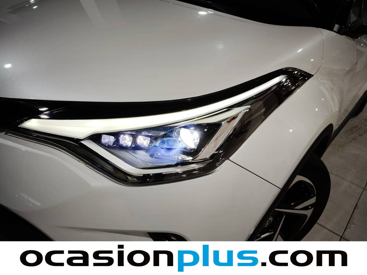 Accesorios del Toyota C-HR Toyota C-HR 180H Advance (184 CV)