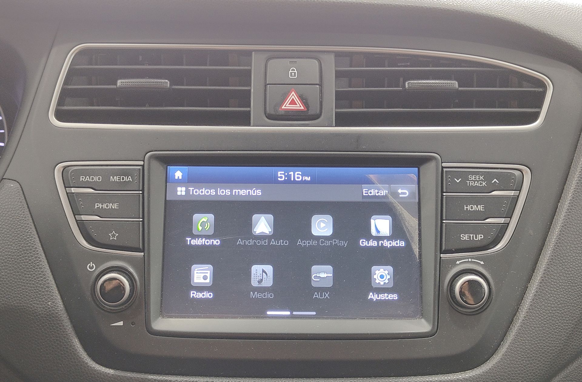 Hyundai i20 1.2 MPI Essence - foto 8