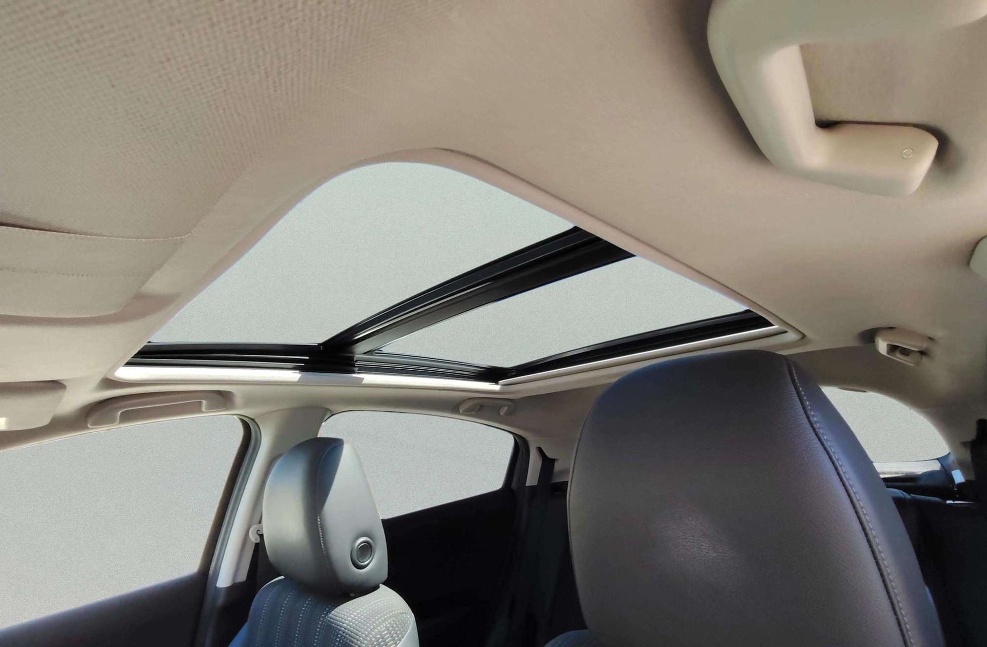Honda HR-V 1.5 i-VTEC Executive - foto 6
