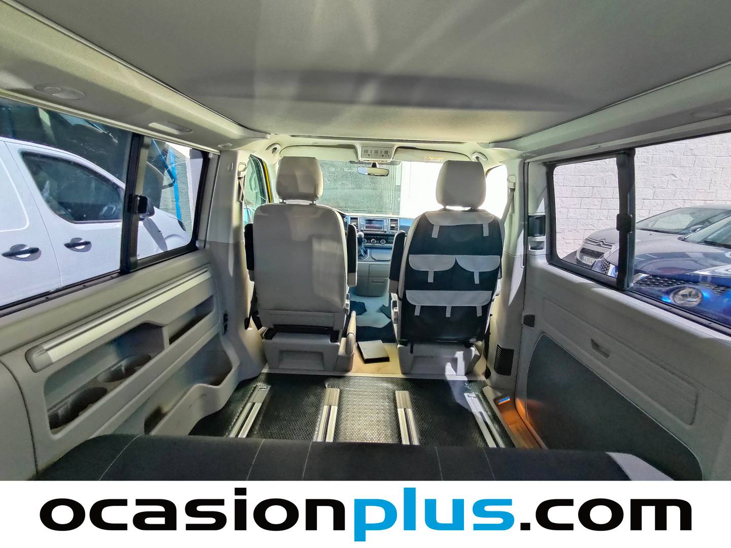 Volkswagen California Volkswagen California Beach 2.0 TDI BMT (150 CV) DSG Camperizada de segunda mano