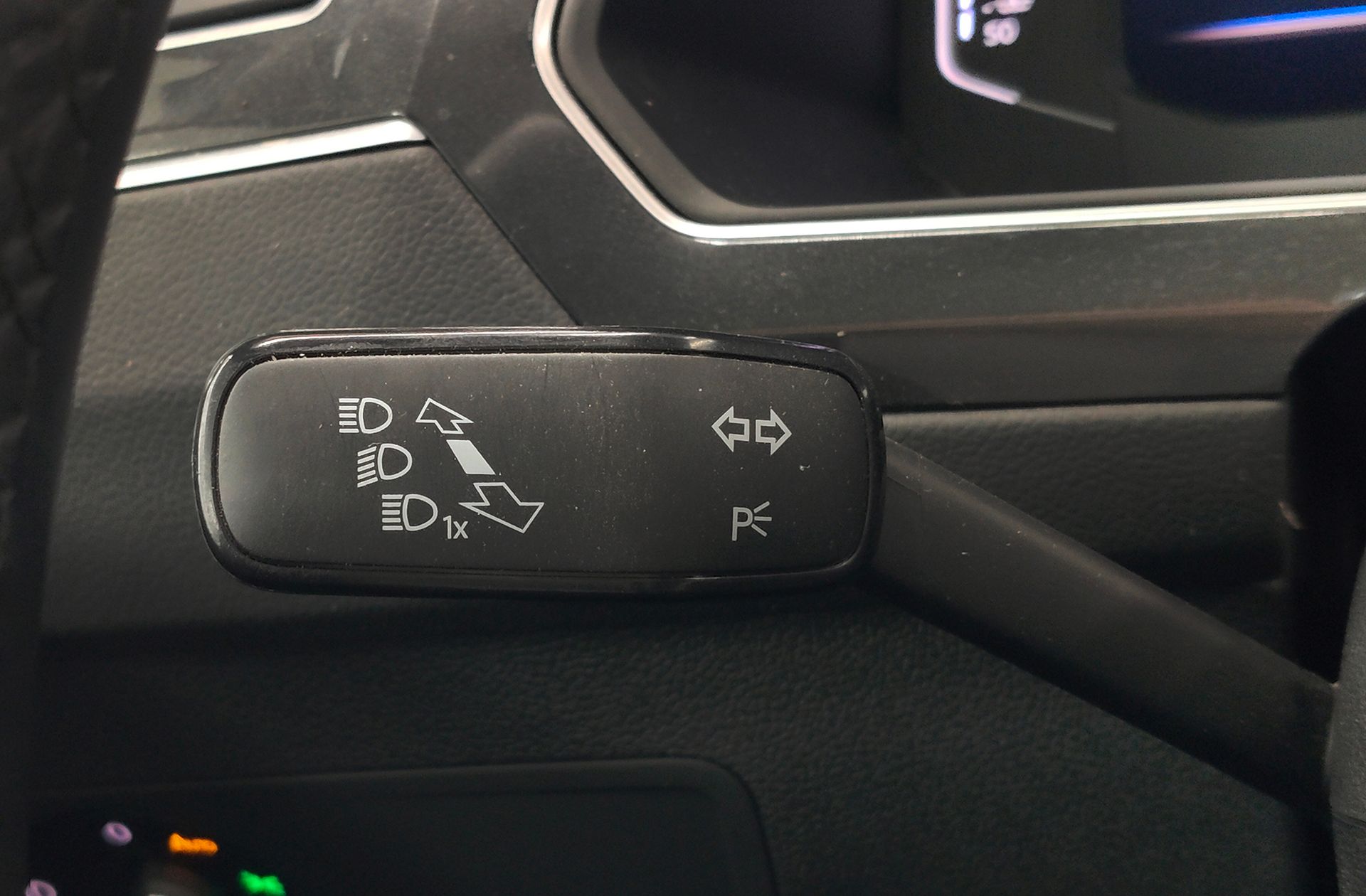 Volkswagen Tiguan Advance 1.5 TSI - foto 29