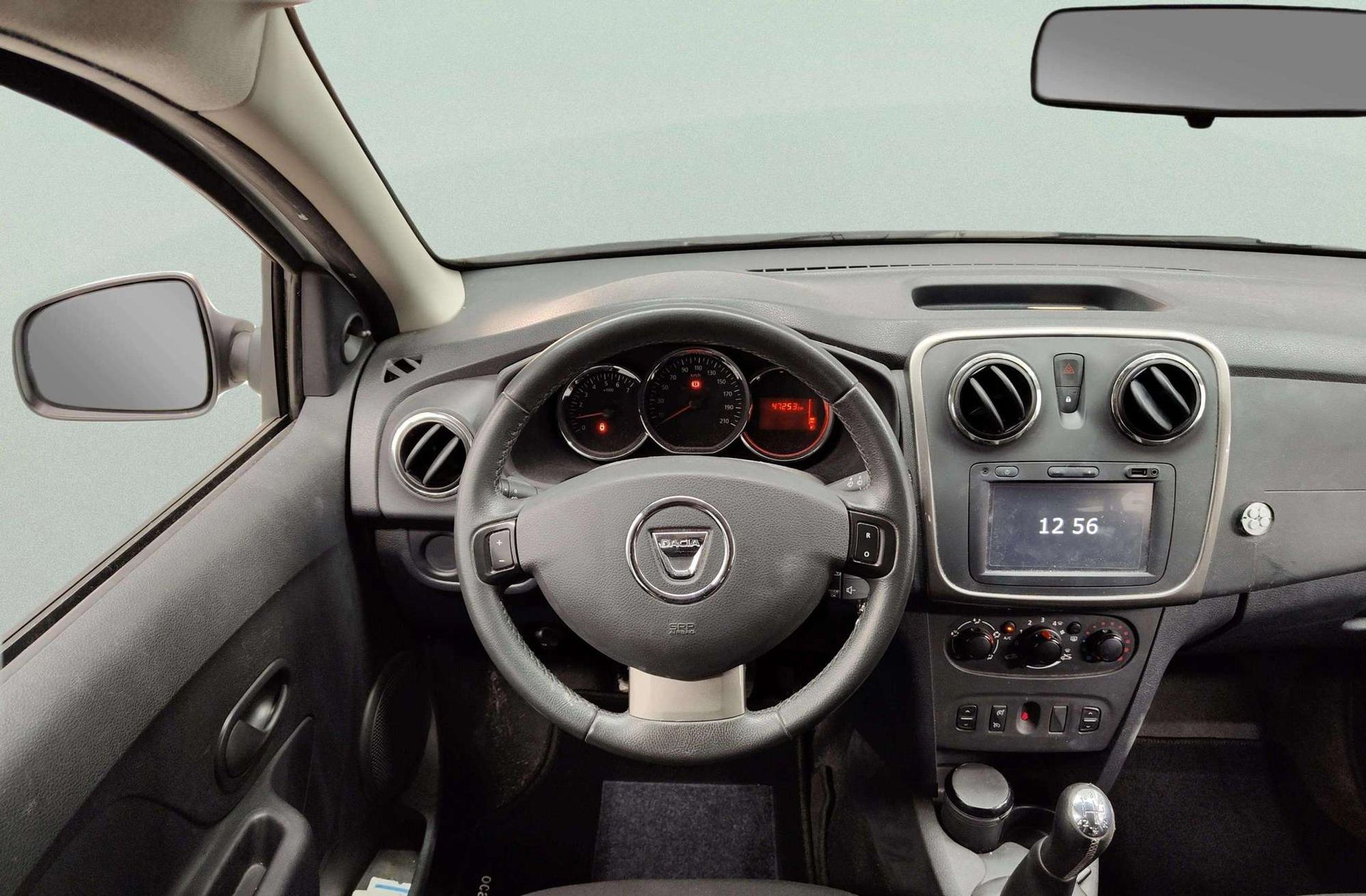 Dacia Sandero Stepway TCe - foto 18