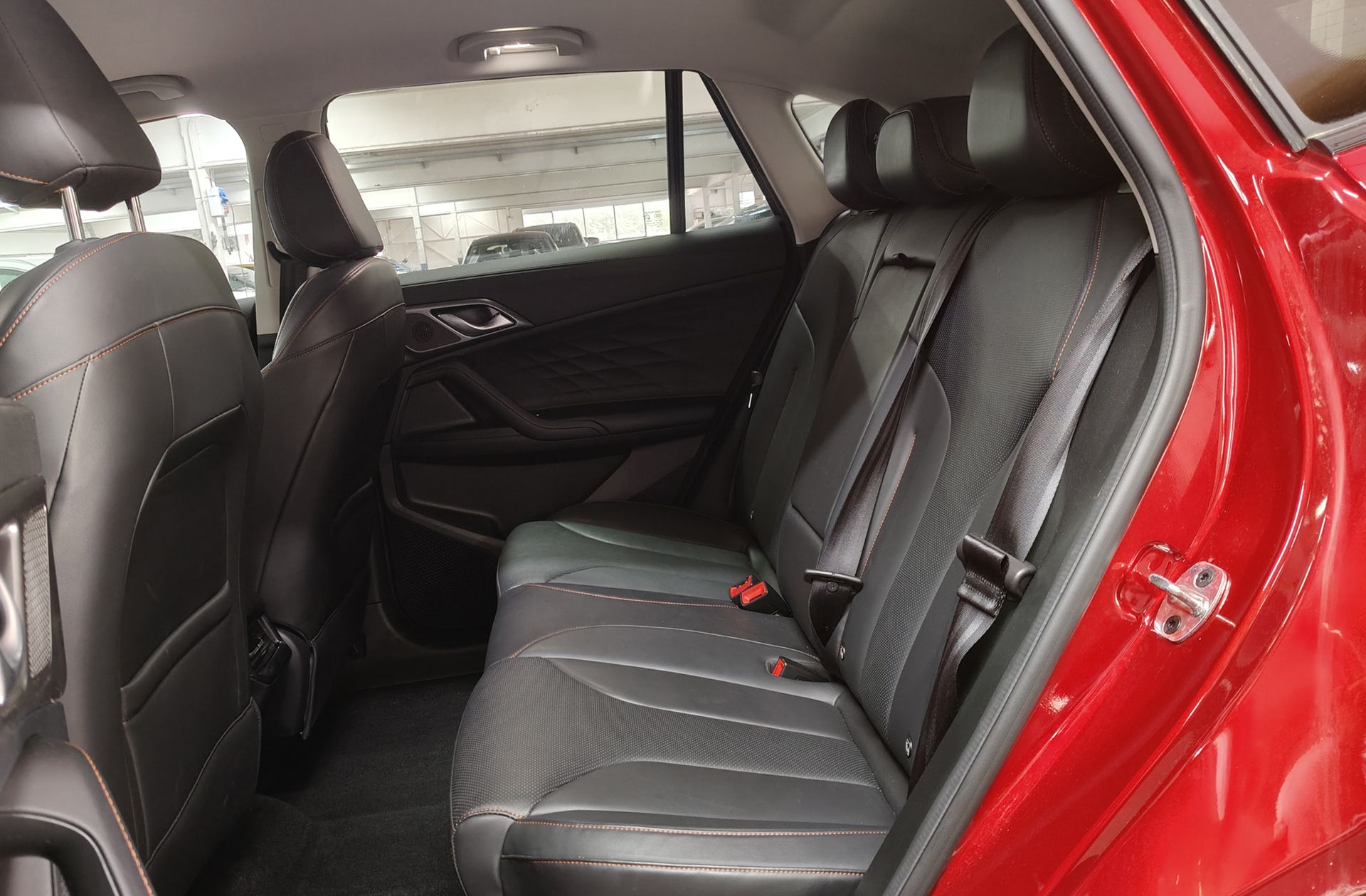 MG HS 1.5T Luxury - foto 14