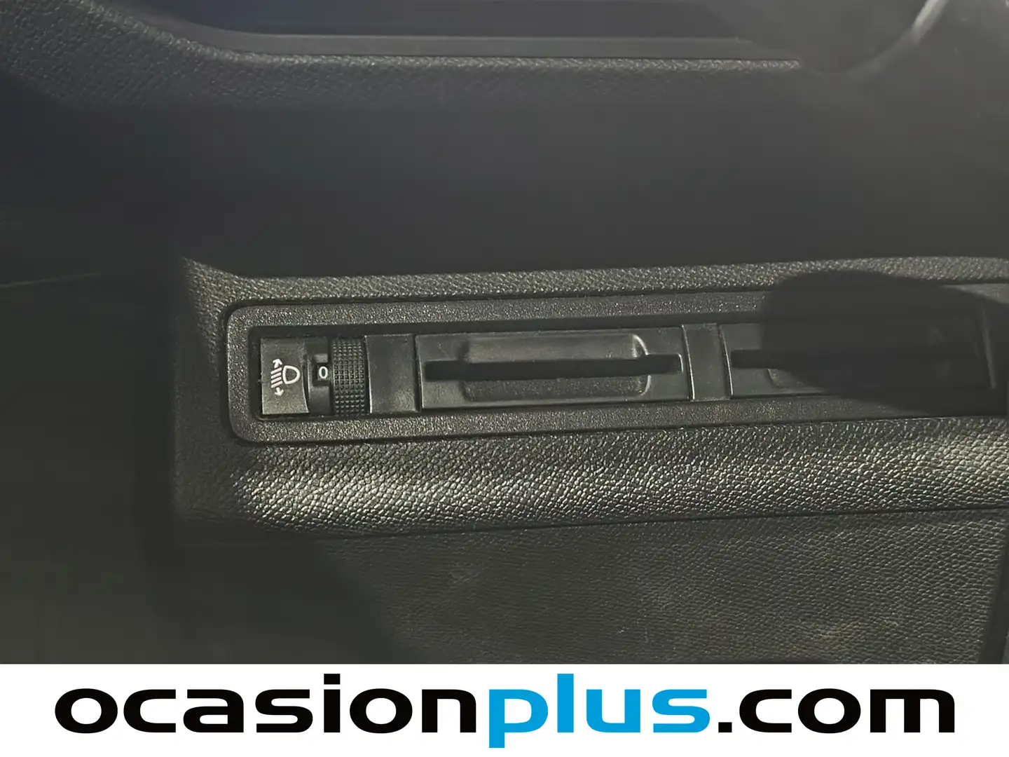 Foto Peugeot 3008 Peugeot 3008 BlueHDI 130 S&S Allure EAT8 (130 CV)