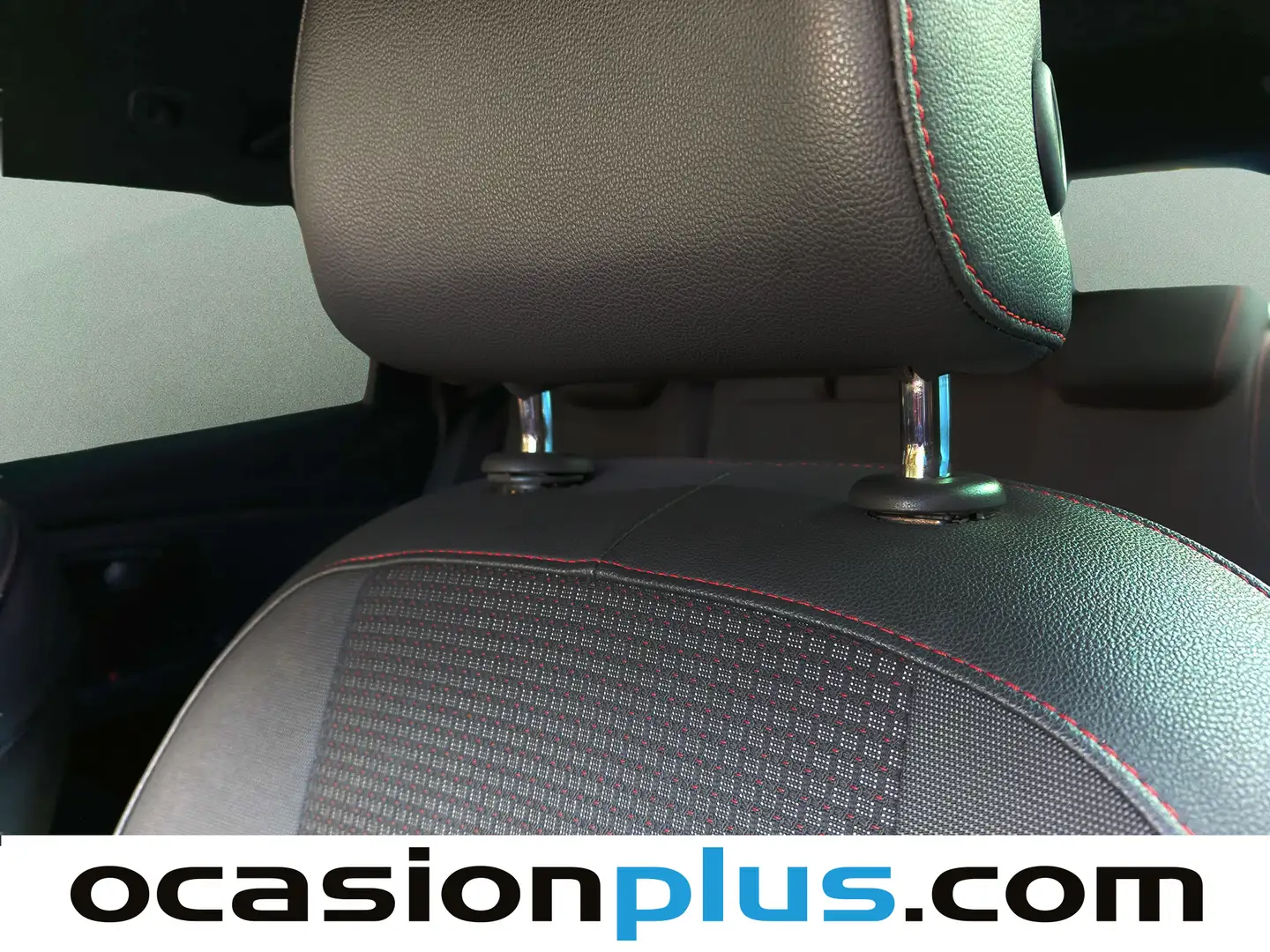 Foto Seat León SEAT León ST ST 2.0 TDI S&S FR DSG (150 CV)