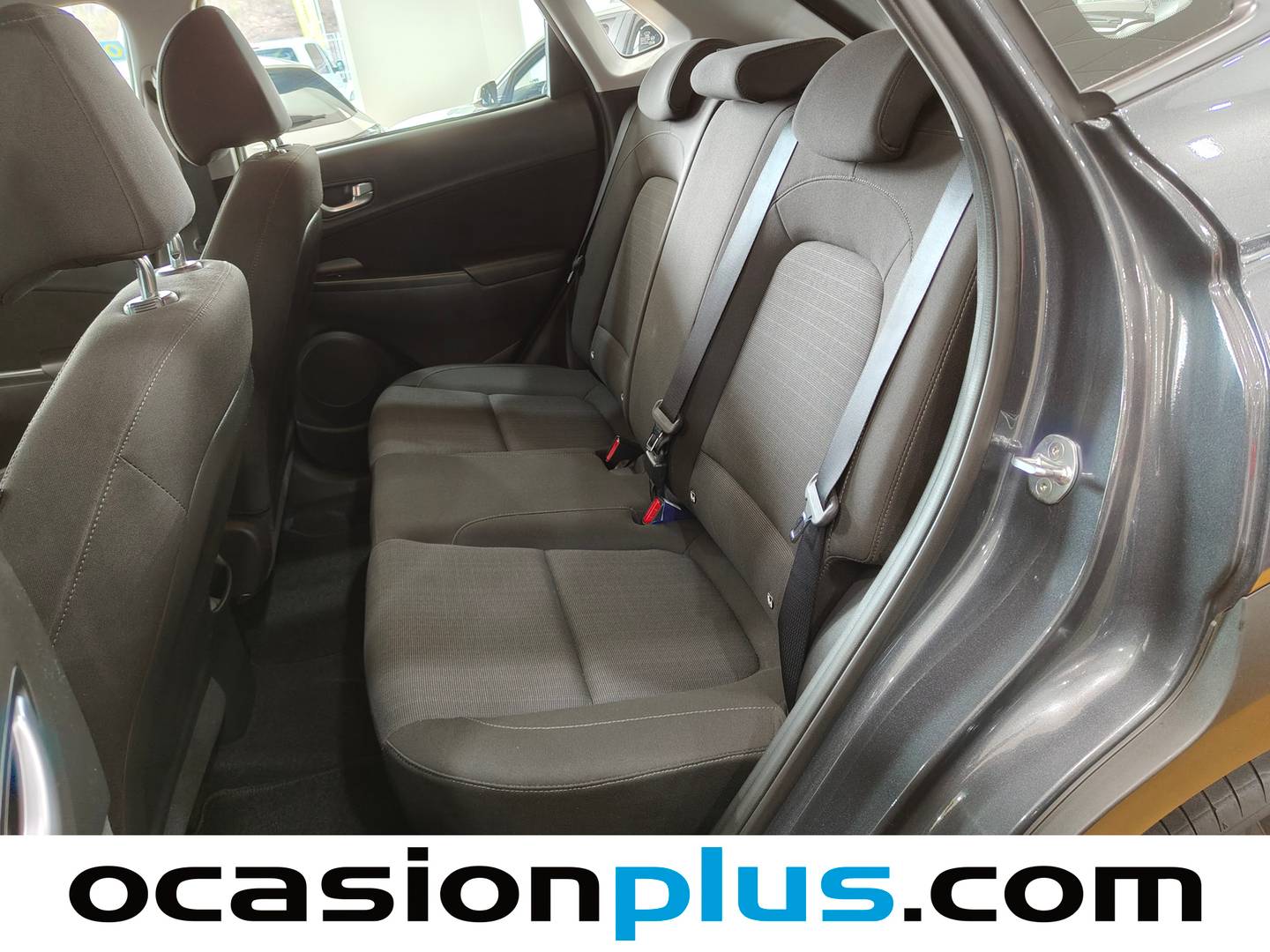 Foto asientos traseros Hyundai Kona Hyundai Kona 1.6 GDI HEV Maxx DCT (141 CV)