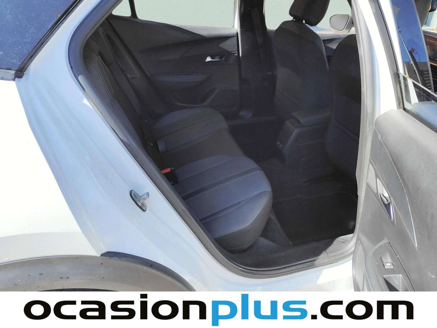 Foto Peugeot 2008 Peugeot 2008 PureTech 100 S&S Allure (100 CV)