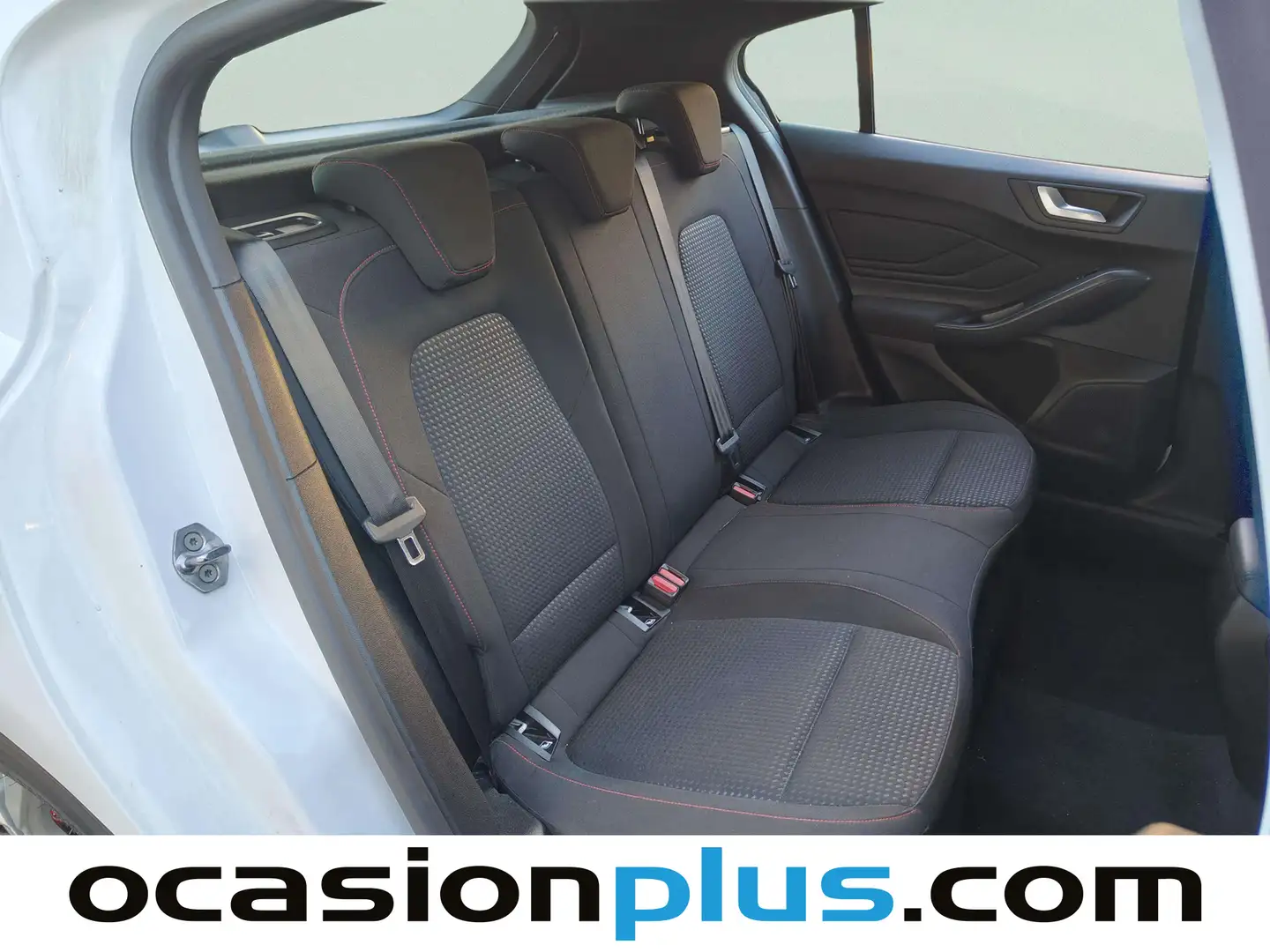 Foto Ford Focus Ford Focus 1.0 Ecoboost MHEV ST-Line (125 CV)