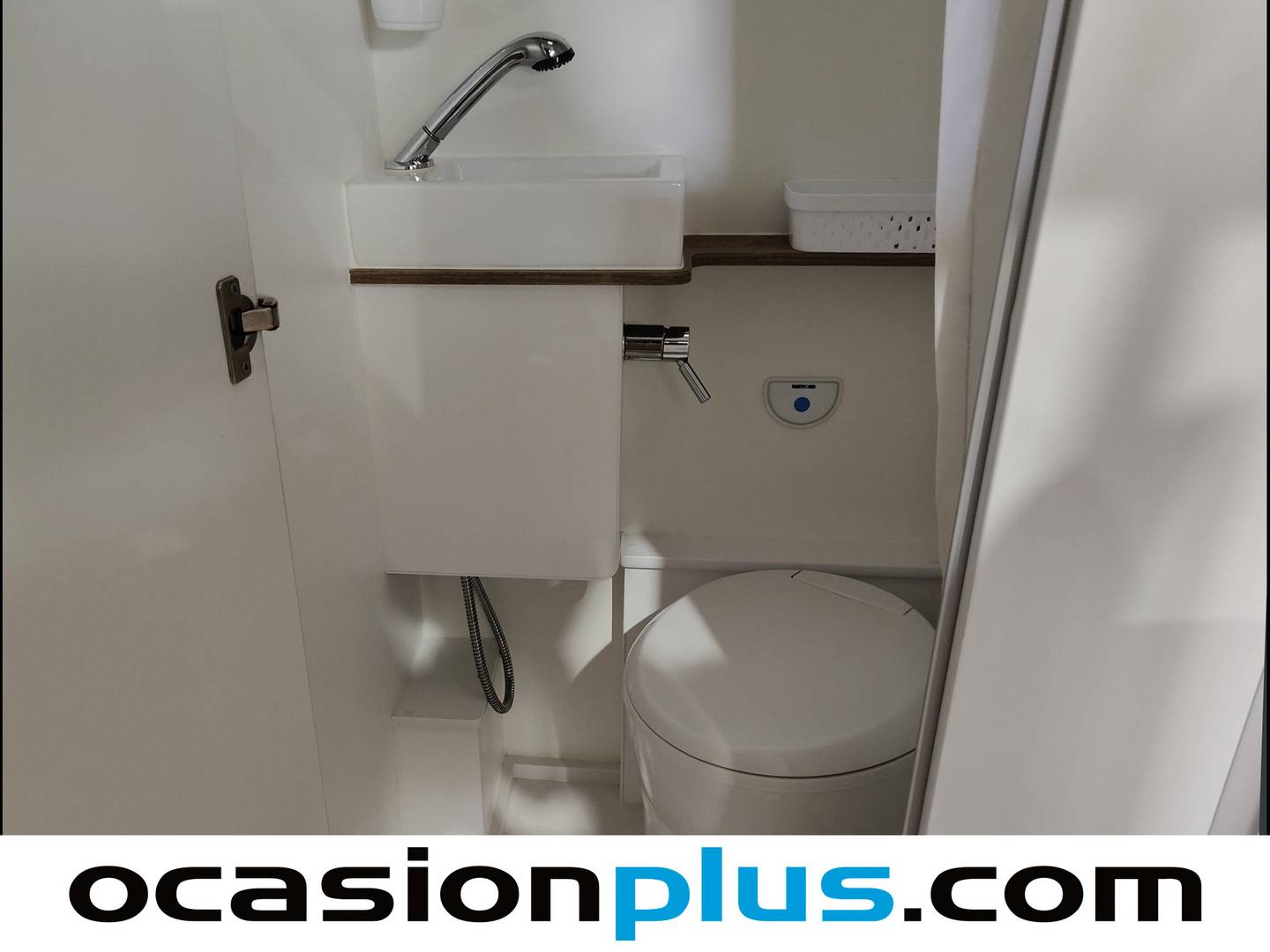 Volkswagen Crafter Volkswagen Crafter Furgon Batalla Media TN 2.0 TDI (140 CV) 3.500 3 Plazas Camperizada manual