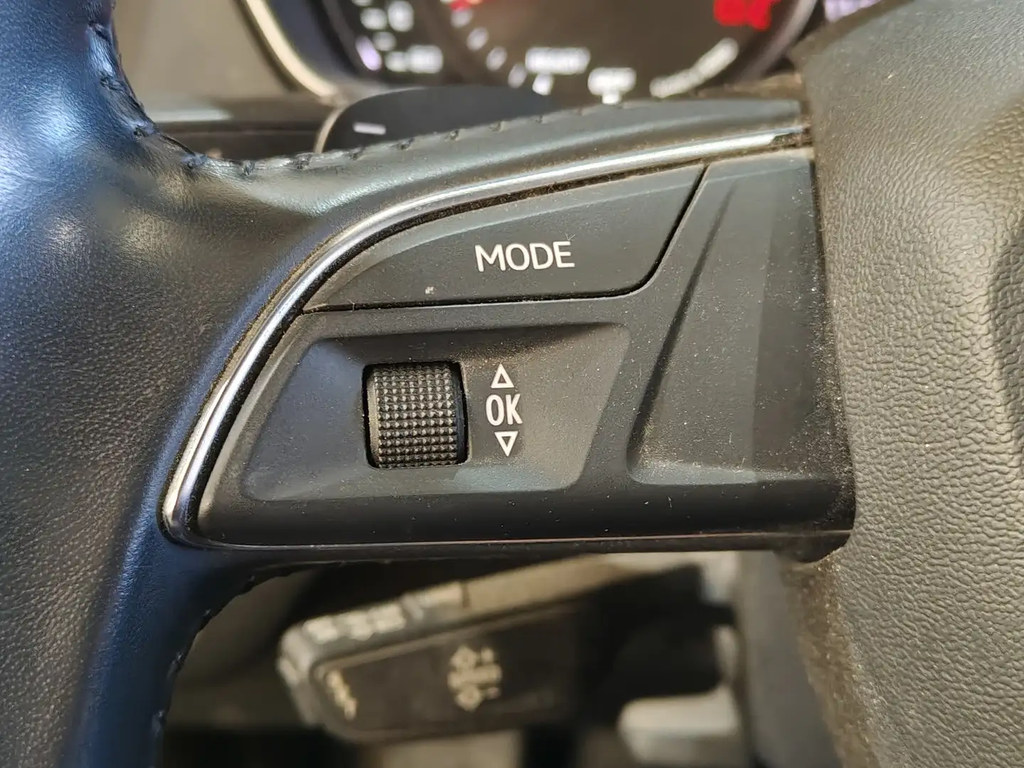 Foto Audi Q5 Audi Q5 Advanced 2.0 TDI quattro (163 CV) S tronic