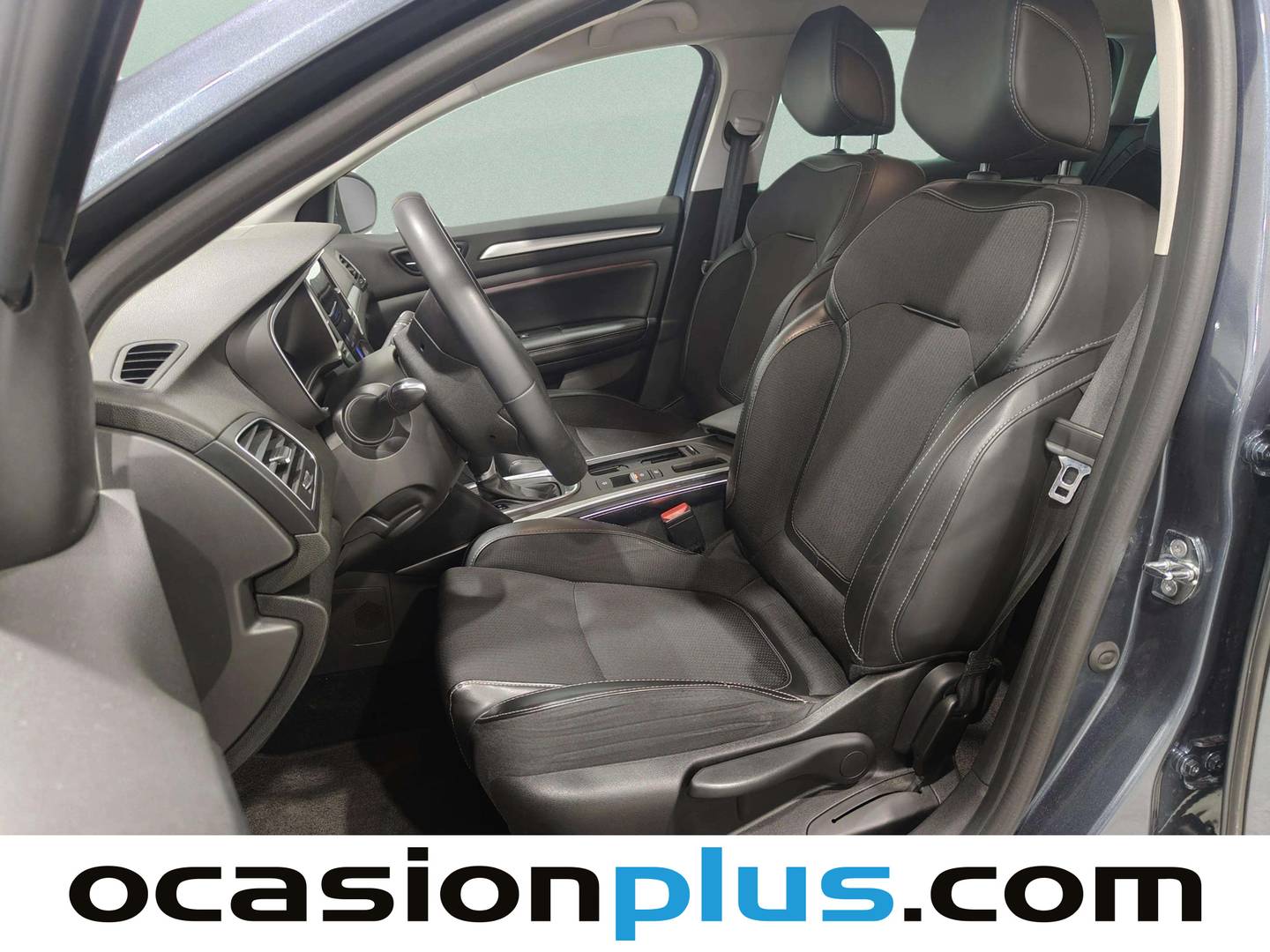 Foto asientos delanteros Renault Mégane Renault Megane Sport Tourer Techno TCe (140 CV) EDC GPF