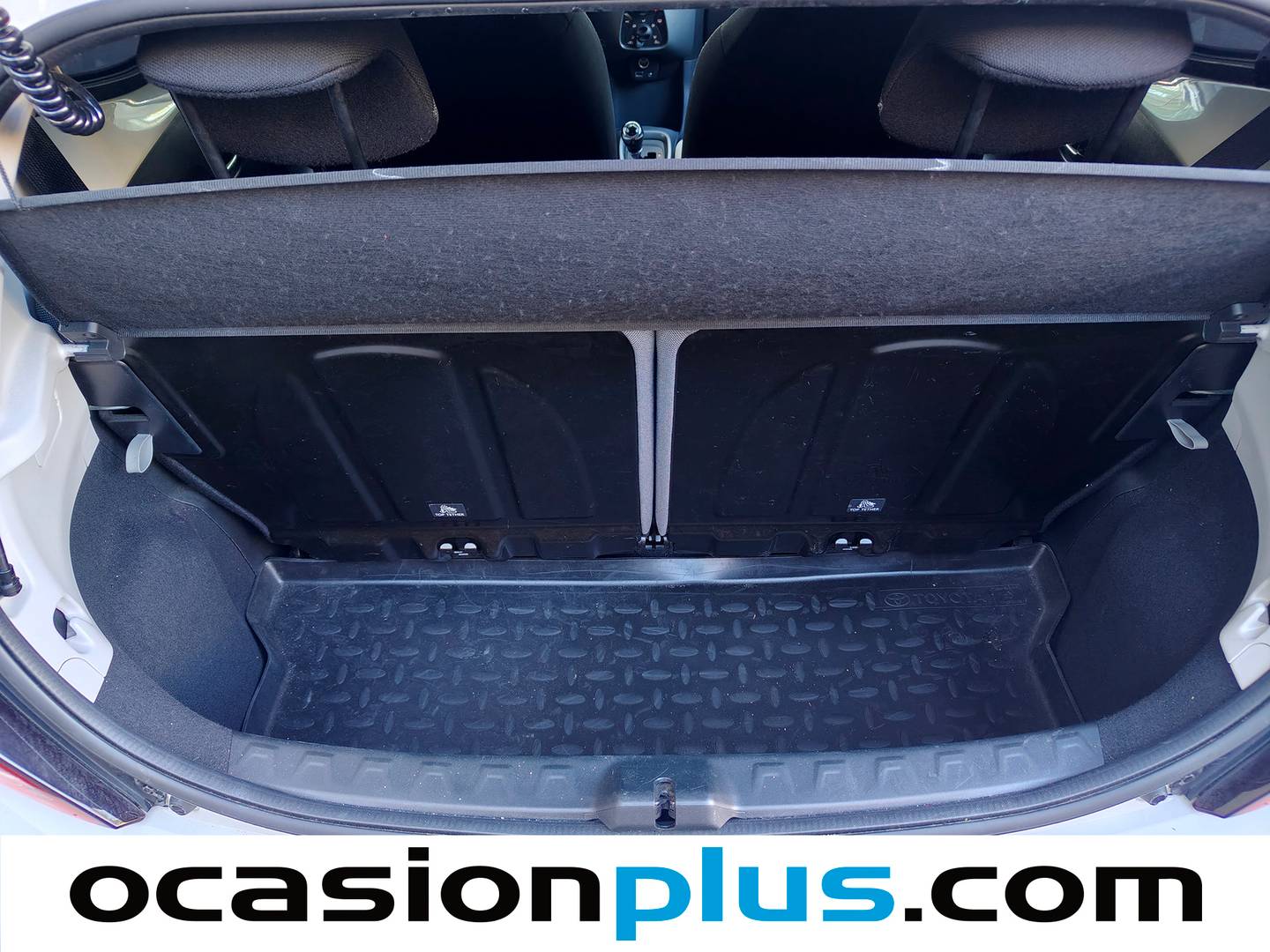 Fotos maletero Toyota Aygo Toyota Aygo 1.0 70 x-play (72 CV)