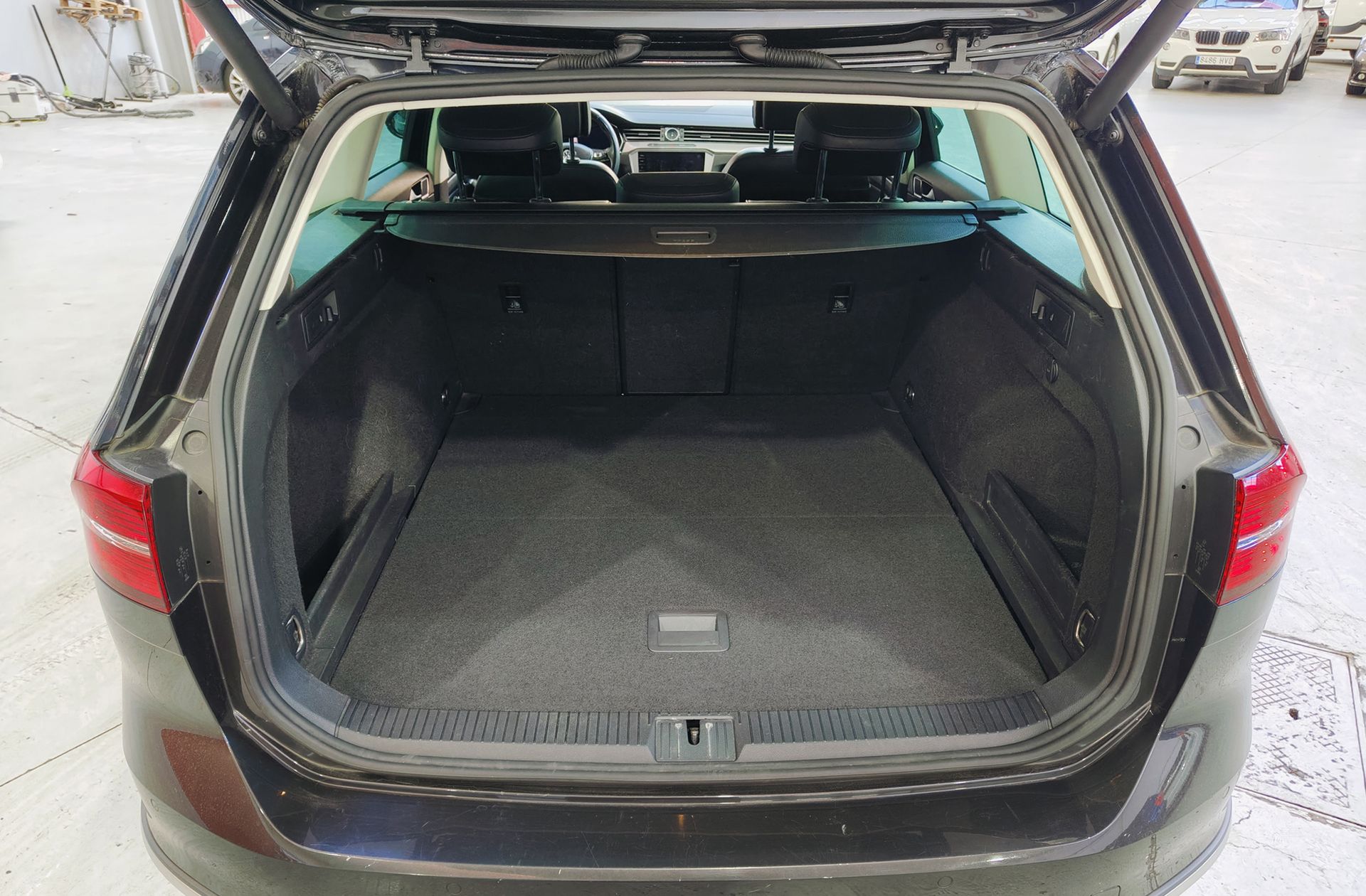 Volkswagen Passat Alltrack 2.0 TDI BMT 4Motion DSG - foto 22