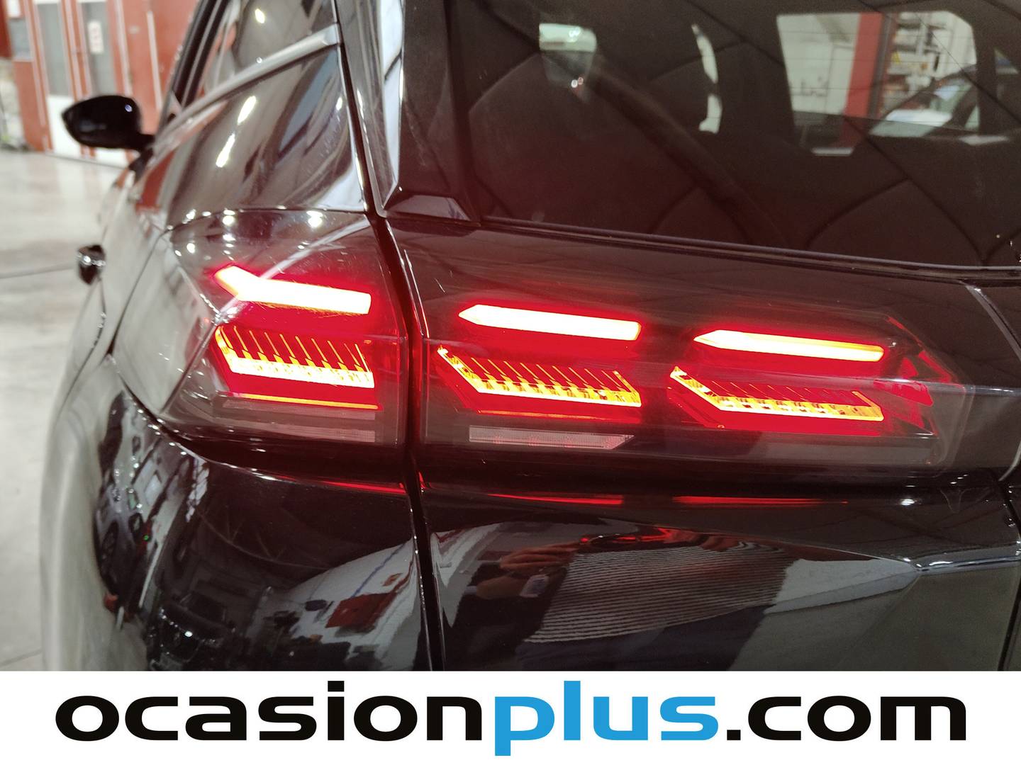Peugeot 2008 Peugeot 2008 Allure Hybrid eDCS6  (136 CV) km 0