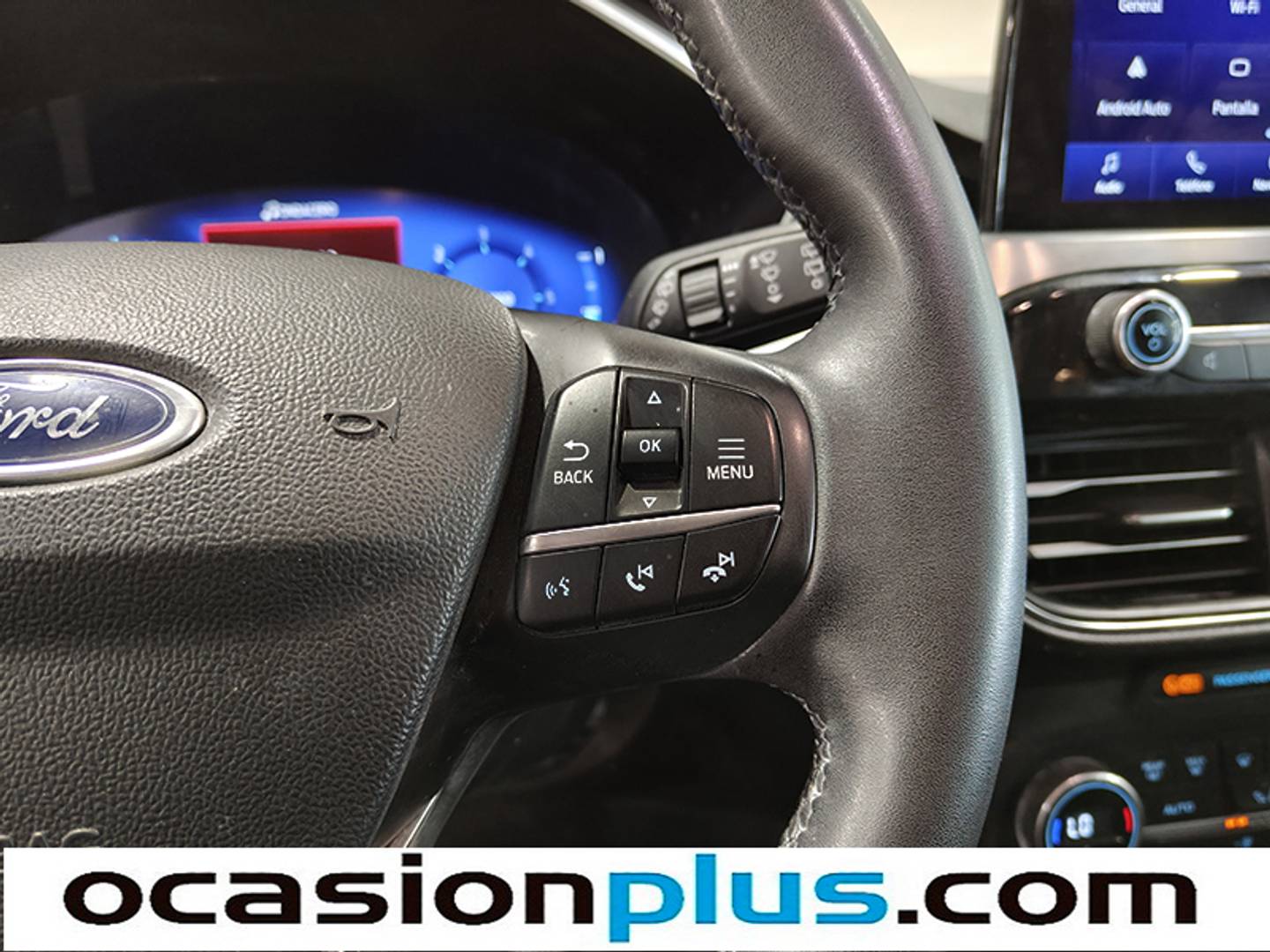 Foto Ford Kuga Ford Kuga 1.5 EcoBlue Trend (120 CV)