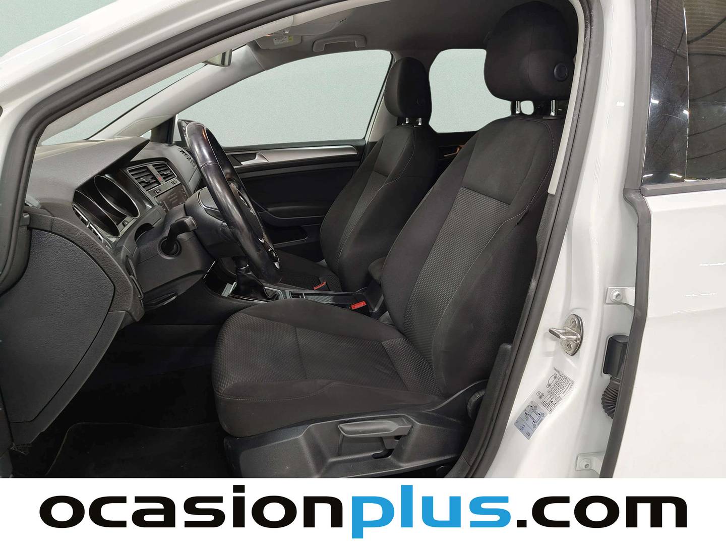 Foto asientos delanteros Volkswagen Golf Volkswagen Golf Variant Last Edition 1.6 TDI (115 CV)