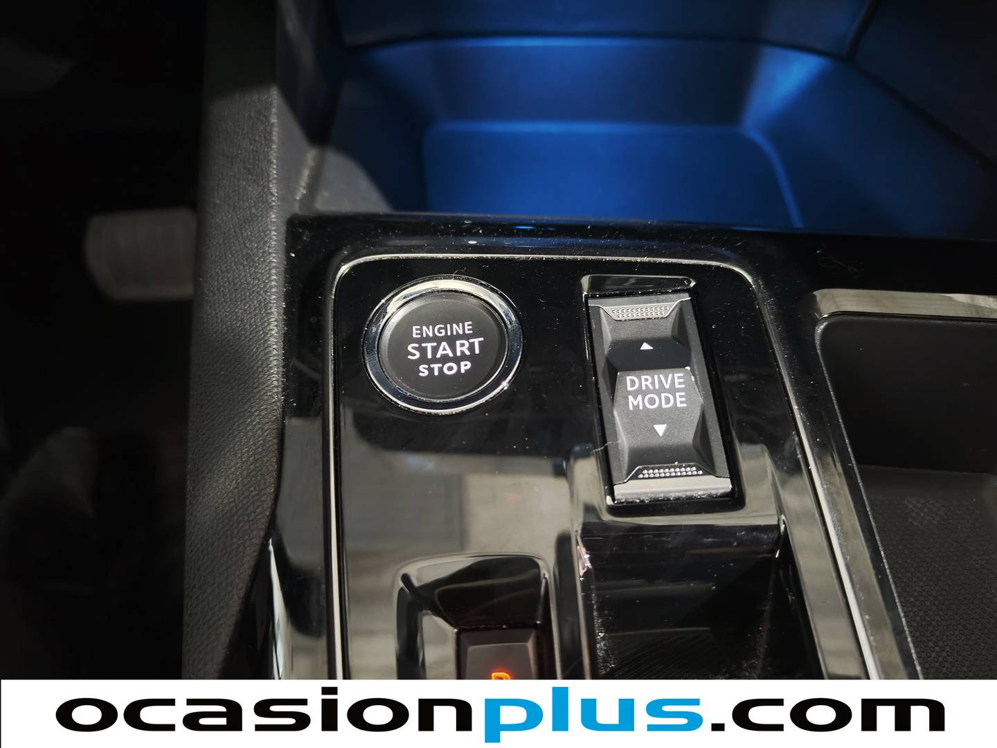 Foto Peugeot 5008 Peugeot 5008 PureTech 130 S&S Allure Pack EAT8 (130 CV) 7 Plazas