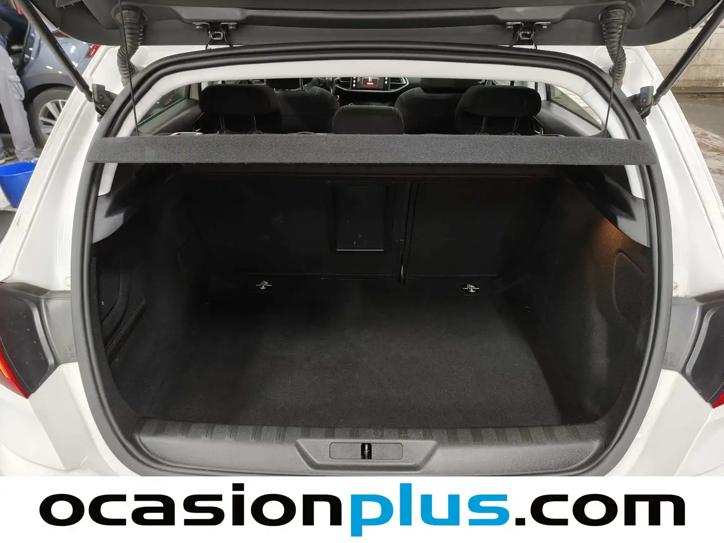 Foto Peugeot 308 Peugeot 308 PureTech 130 S&S Allure (130 CV)