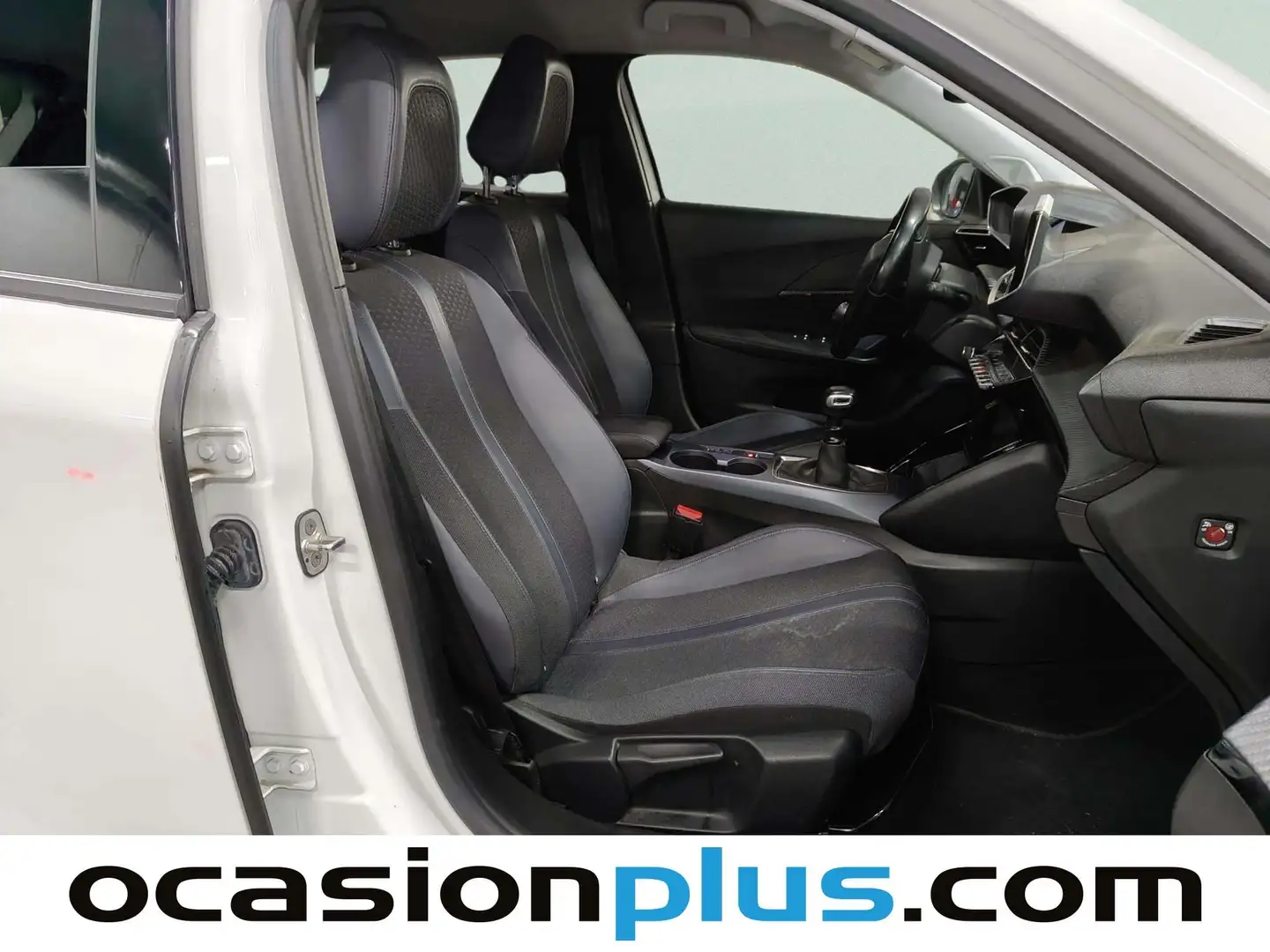 Foto Peugeot 2008 Peugeot 2008 PureTech 130 S&S Allure (130 CV)