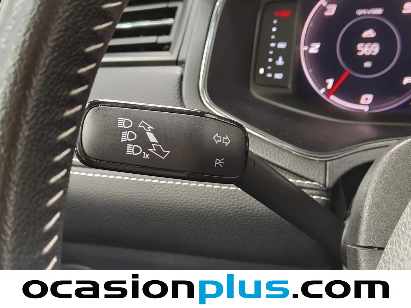 Foto Seat Arona SEAT Arona 1.6 TDI Xcellence Edition DSG (95 CV)