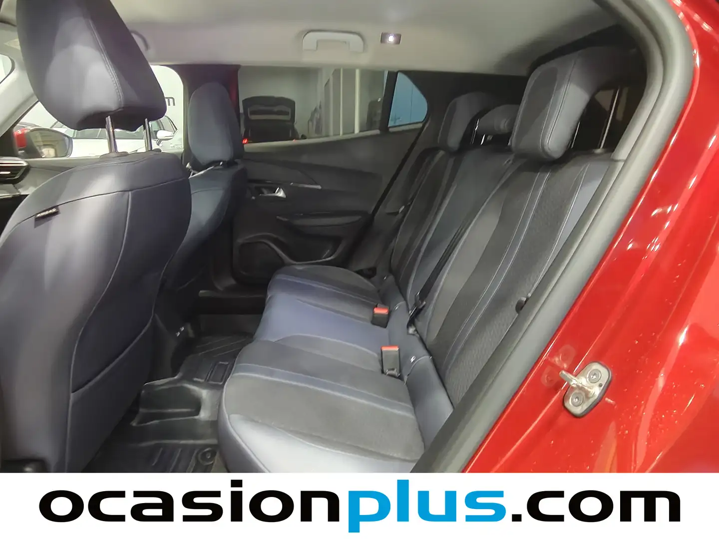 Foto Peugeot 2008 Peugeot 2008 BlueHDi 130 S&S Allure EAT8 (130 CV)