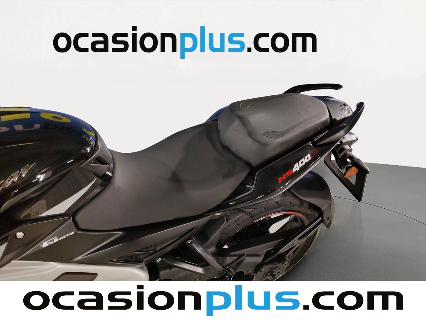 Extras del Bajaj Pulsar NS 400 Z Bajaj Pulsar NS 400 Z (39 CV)