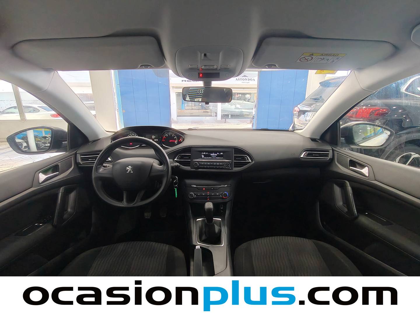 Peugeot 308 Peugeot 308 1.2 PureTech S&S Access (110 CV) de ocasión