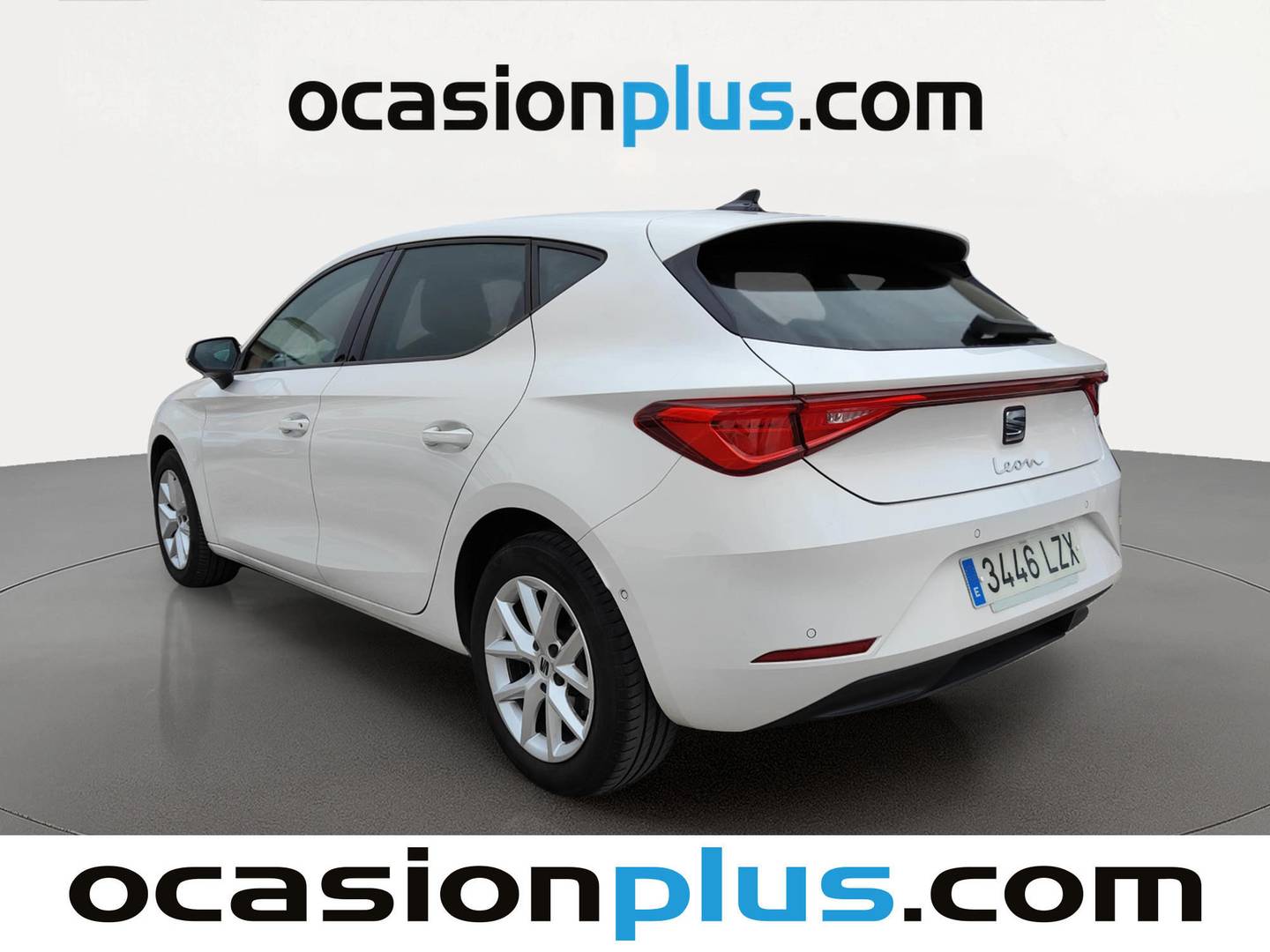 Foto trasera Seat León Seat León 1.0 eTSI S&S Style Go S DSG (110 CV) izquierda