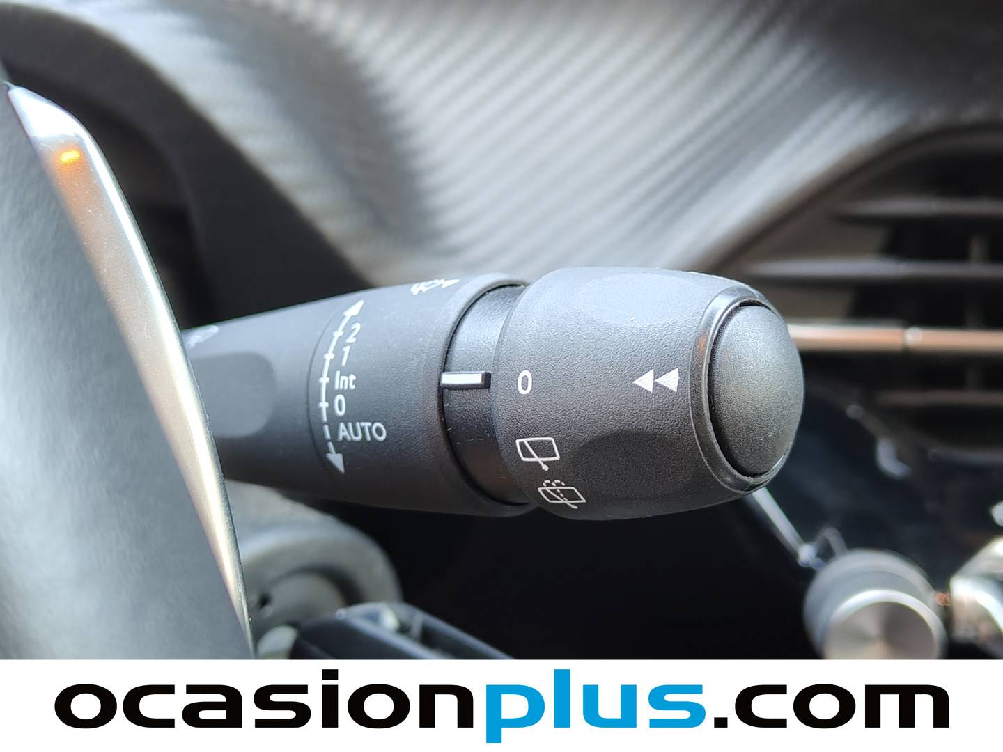 Foto Peugeot 208 Peugeot 208 Allure Hybrid eDCS6 (100 CV)