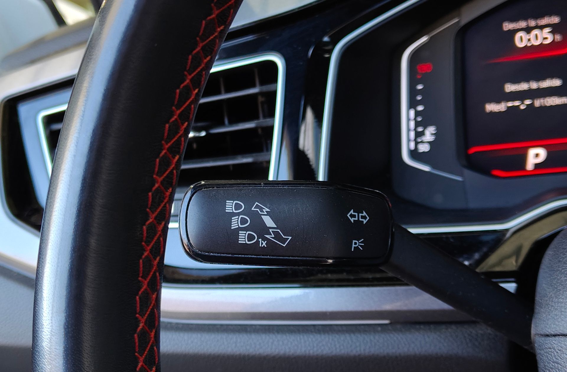 Volkswagen Polo GTI 2.0 TSI DSG - foto 30