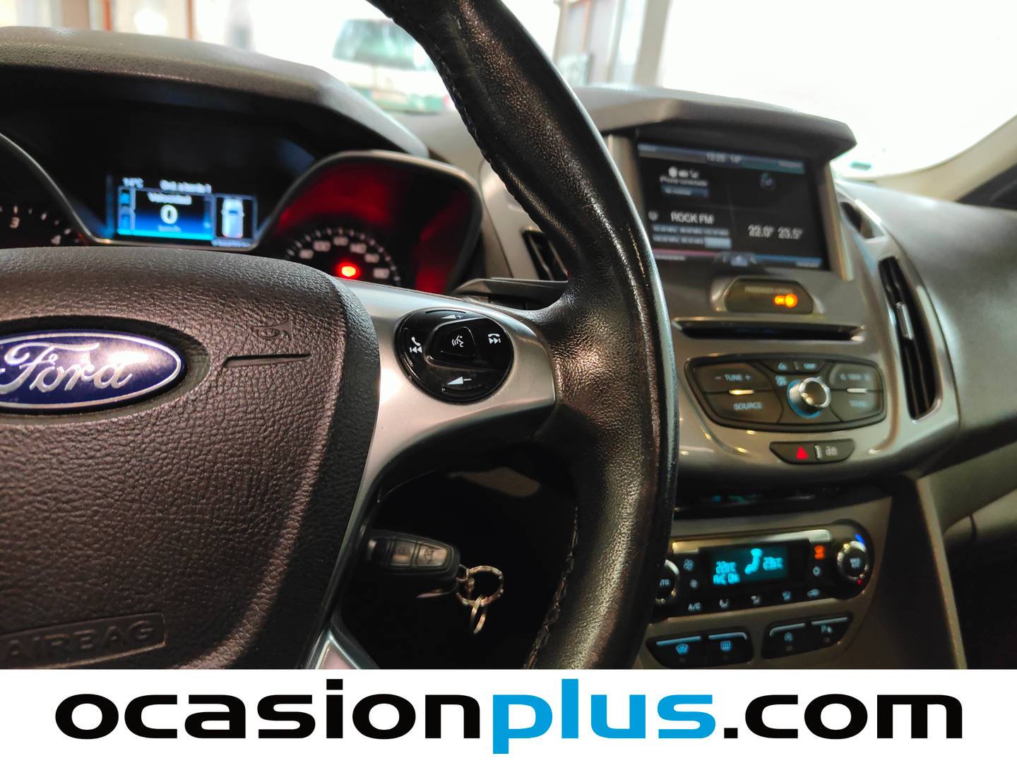 Foto Ford Tourneo Connect Ford Tourneo Connect 1.5 TDCI S&S Titanium  (120 CV)